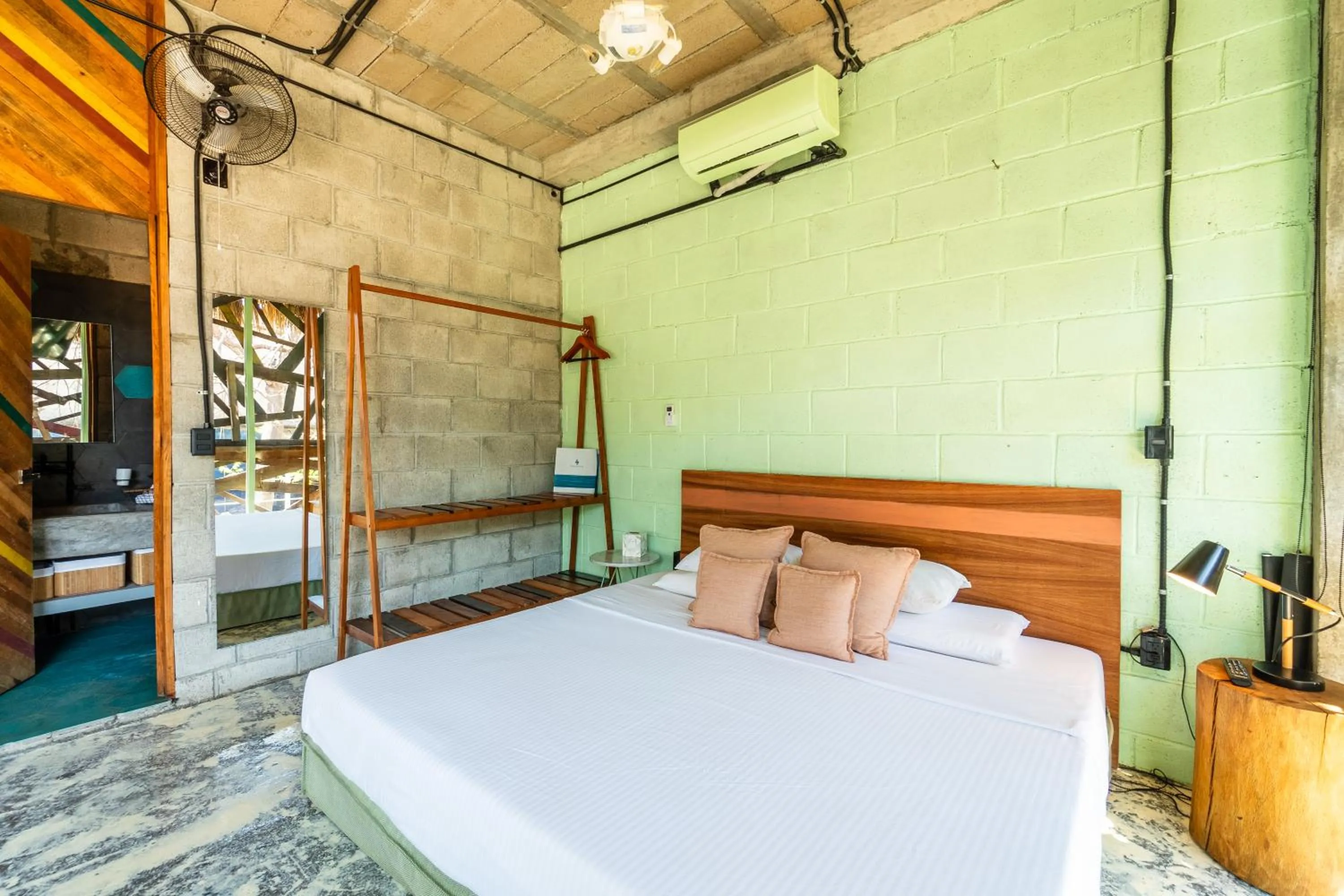 Bed in Papelillo Lofts