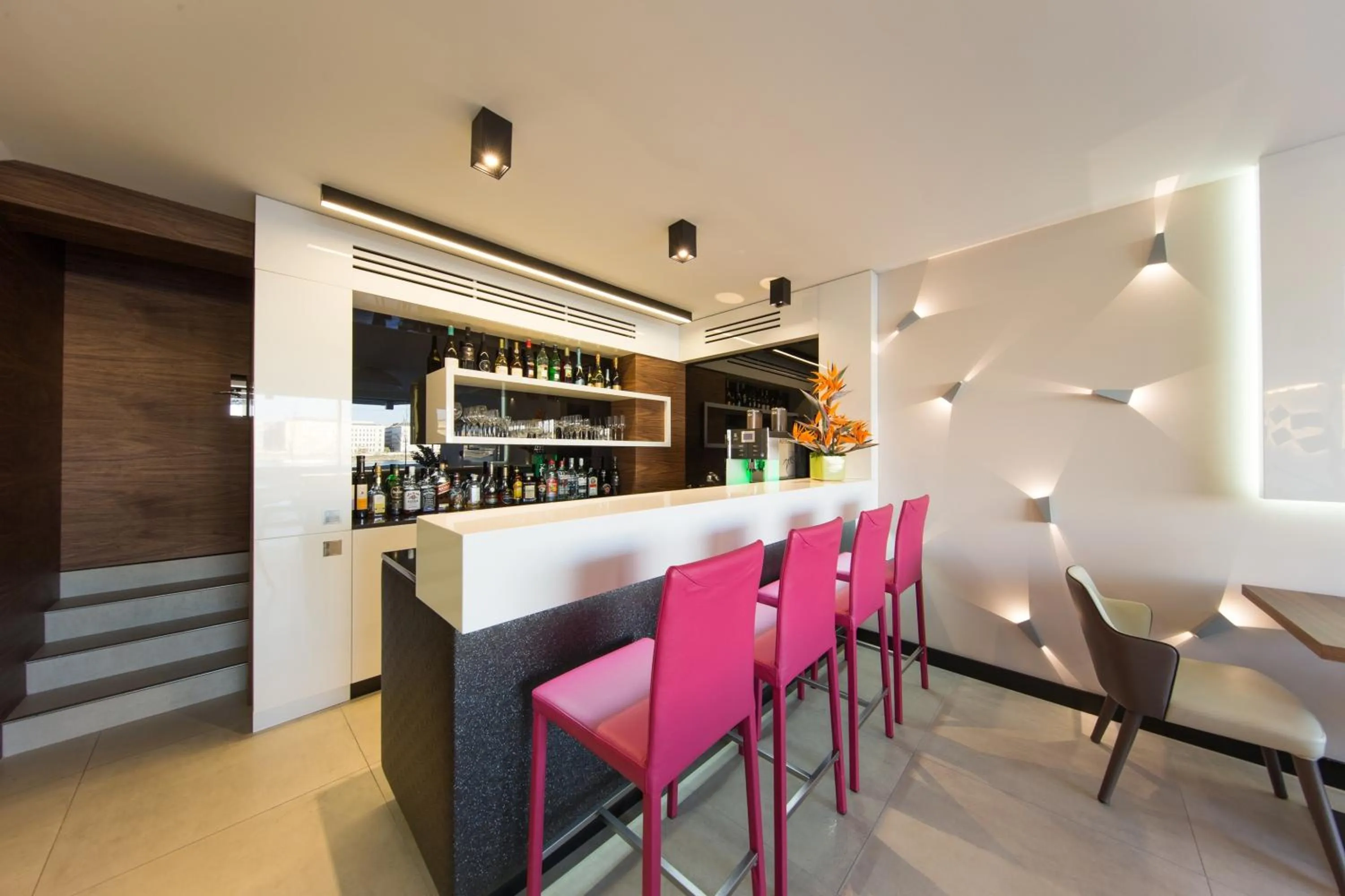 Lounge or bar in Boutique Hotel Victoria Budapest