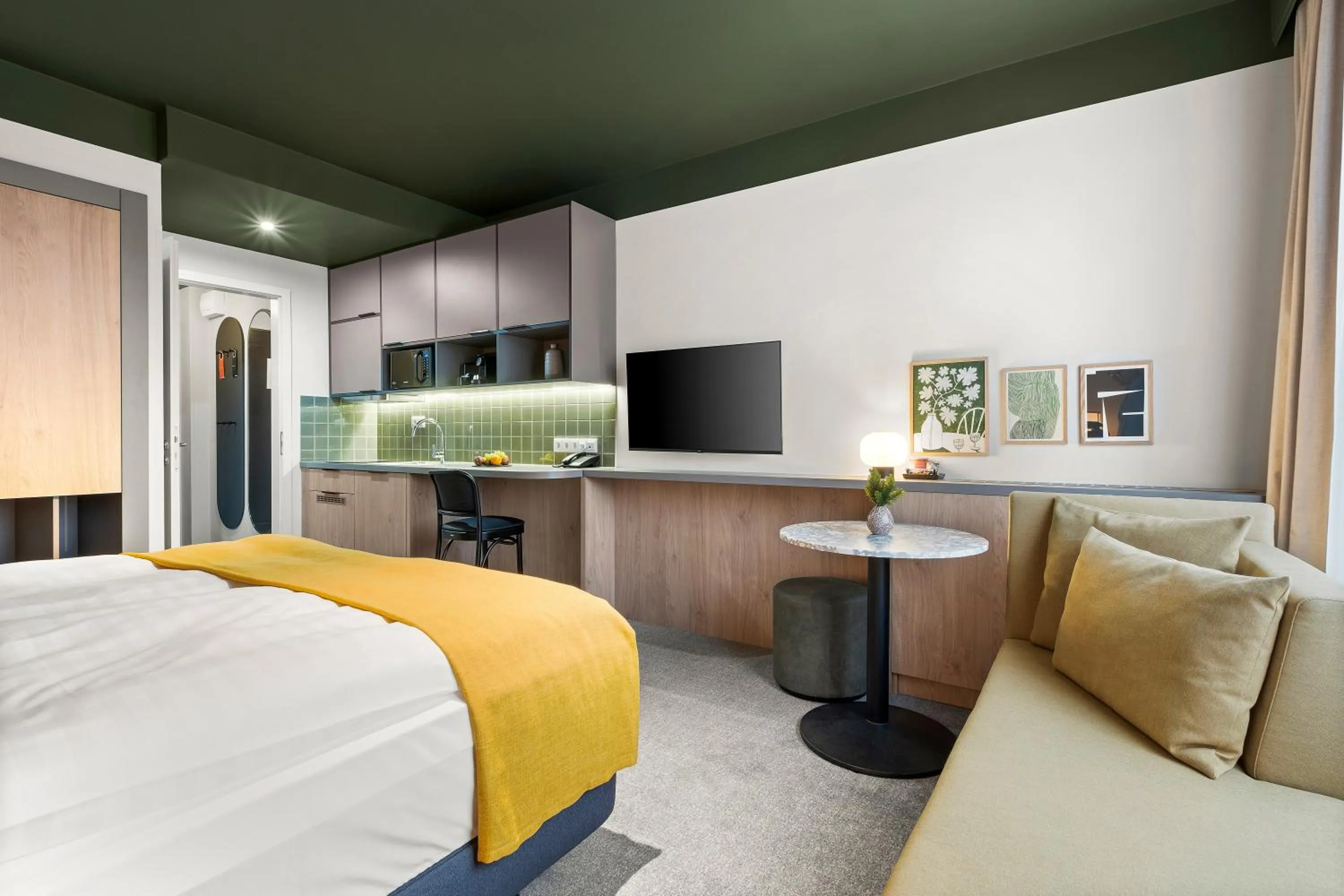 Photo of the whole room, Bed in Adina Apartment Hotel Budapest