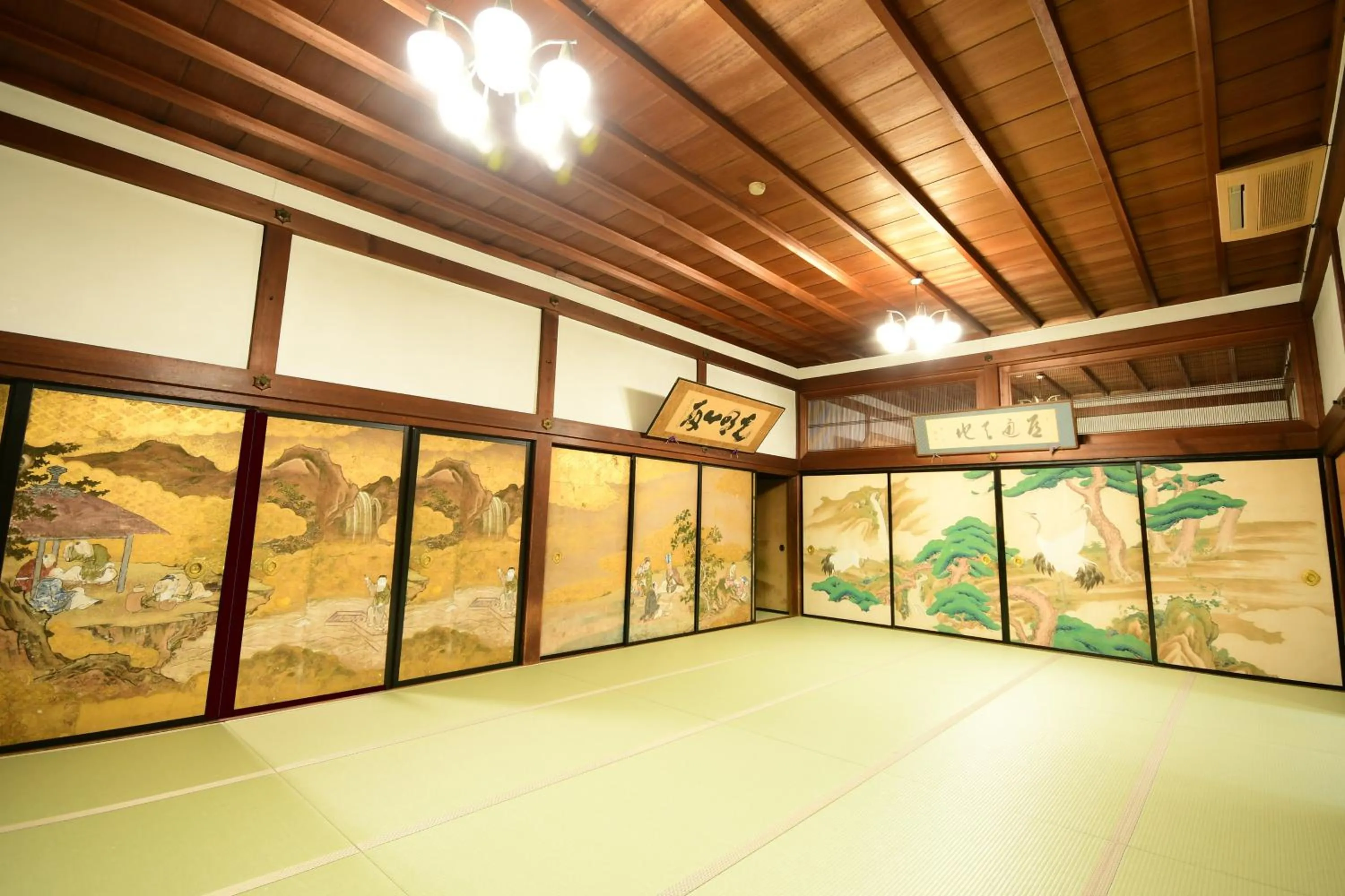 Area and facilities in Koyasan Shukubo Fugenin