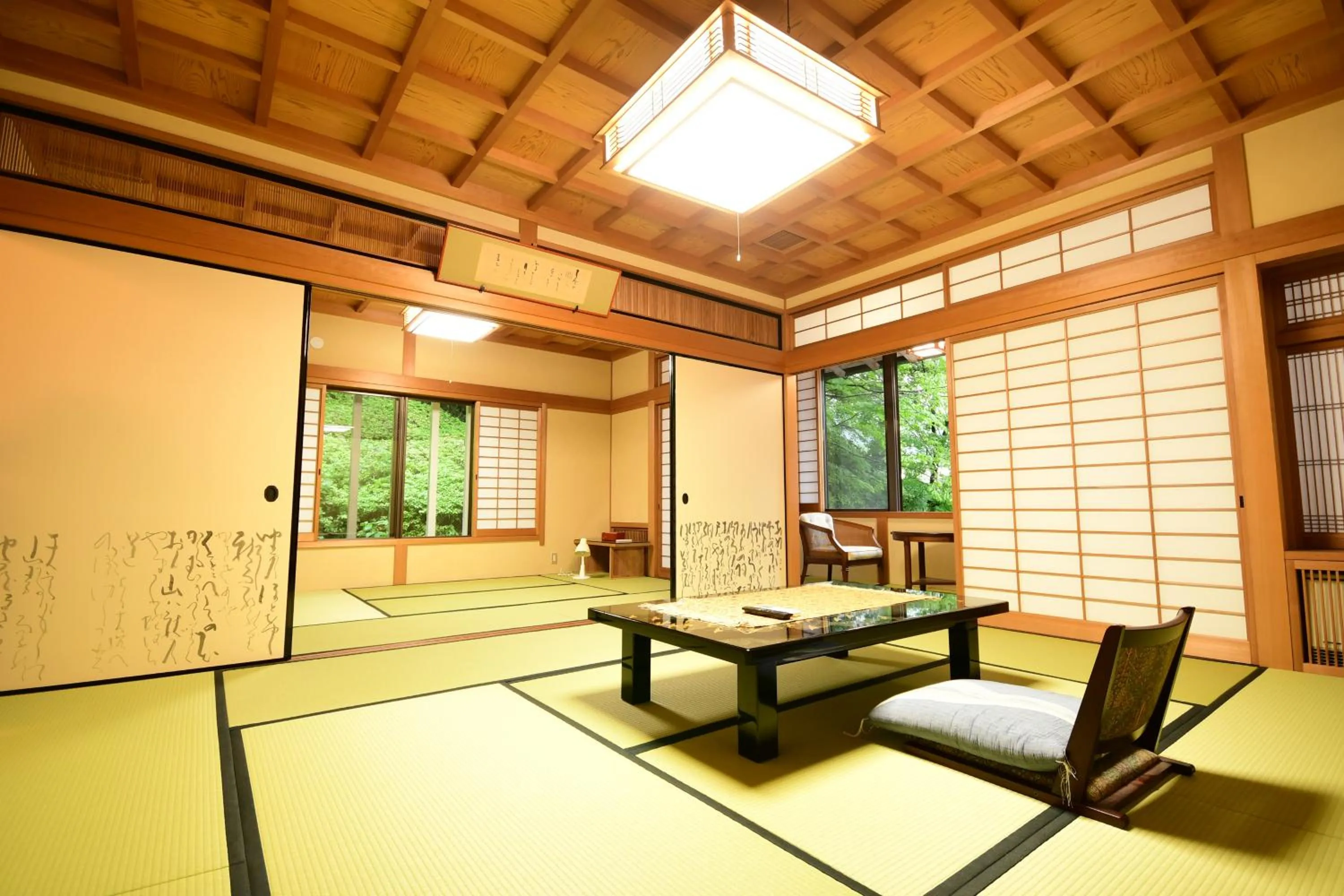 Photo of the whole room in Koyasan Shukubo Fugenin