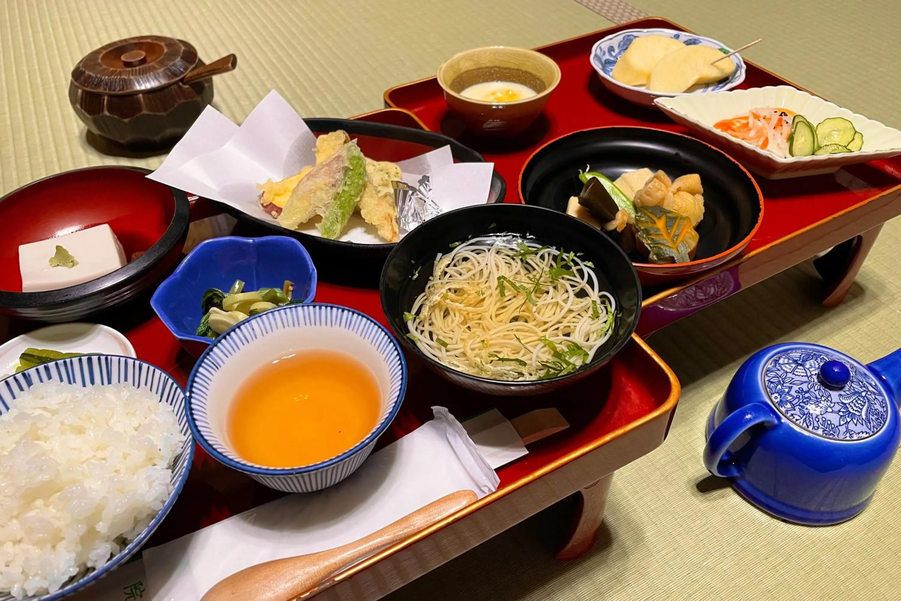 Dinner in Koyasan Shukubo Fugenin