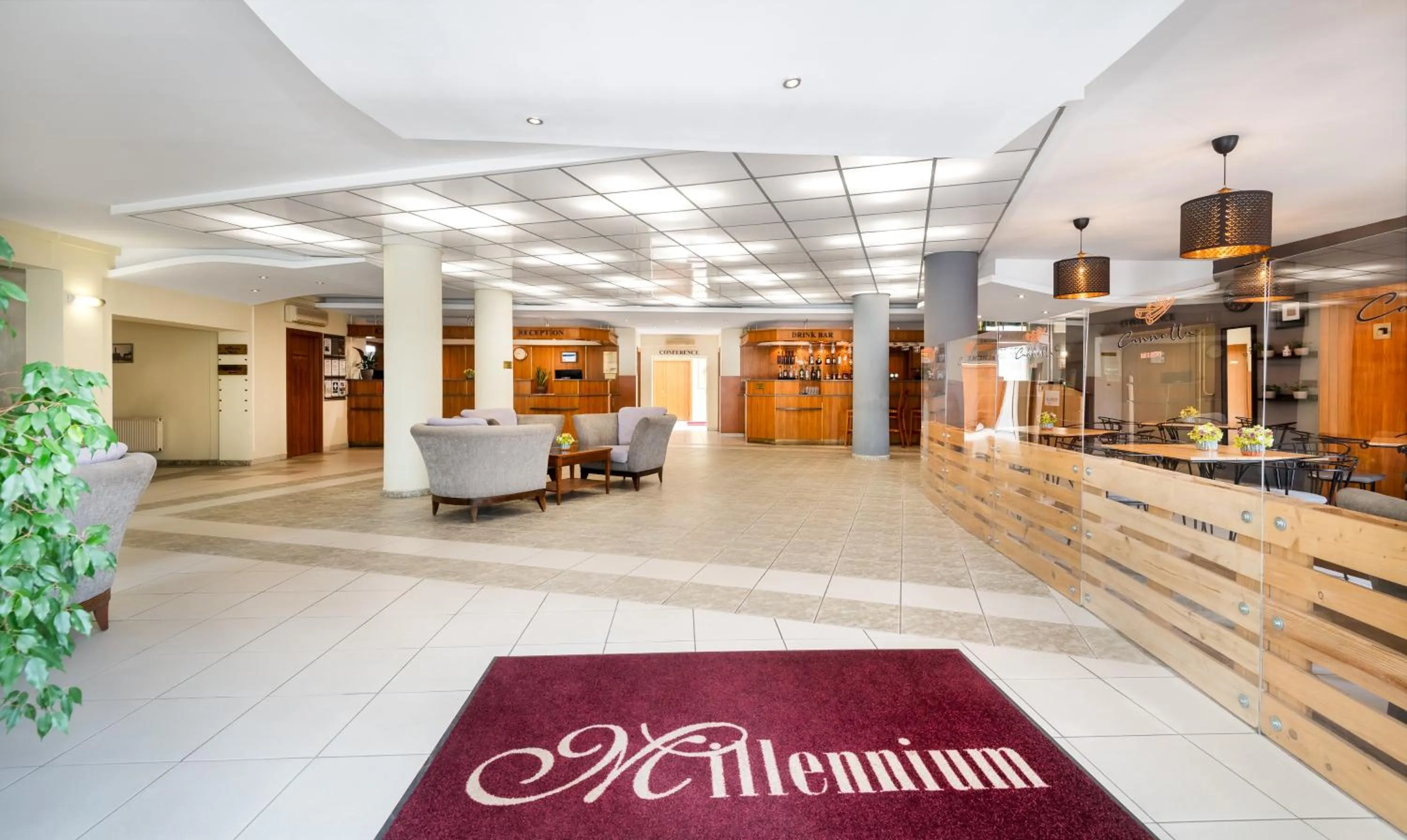 Lobby or reception in Hotel Millennium