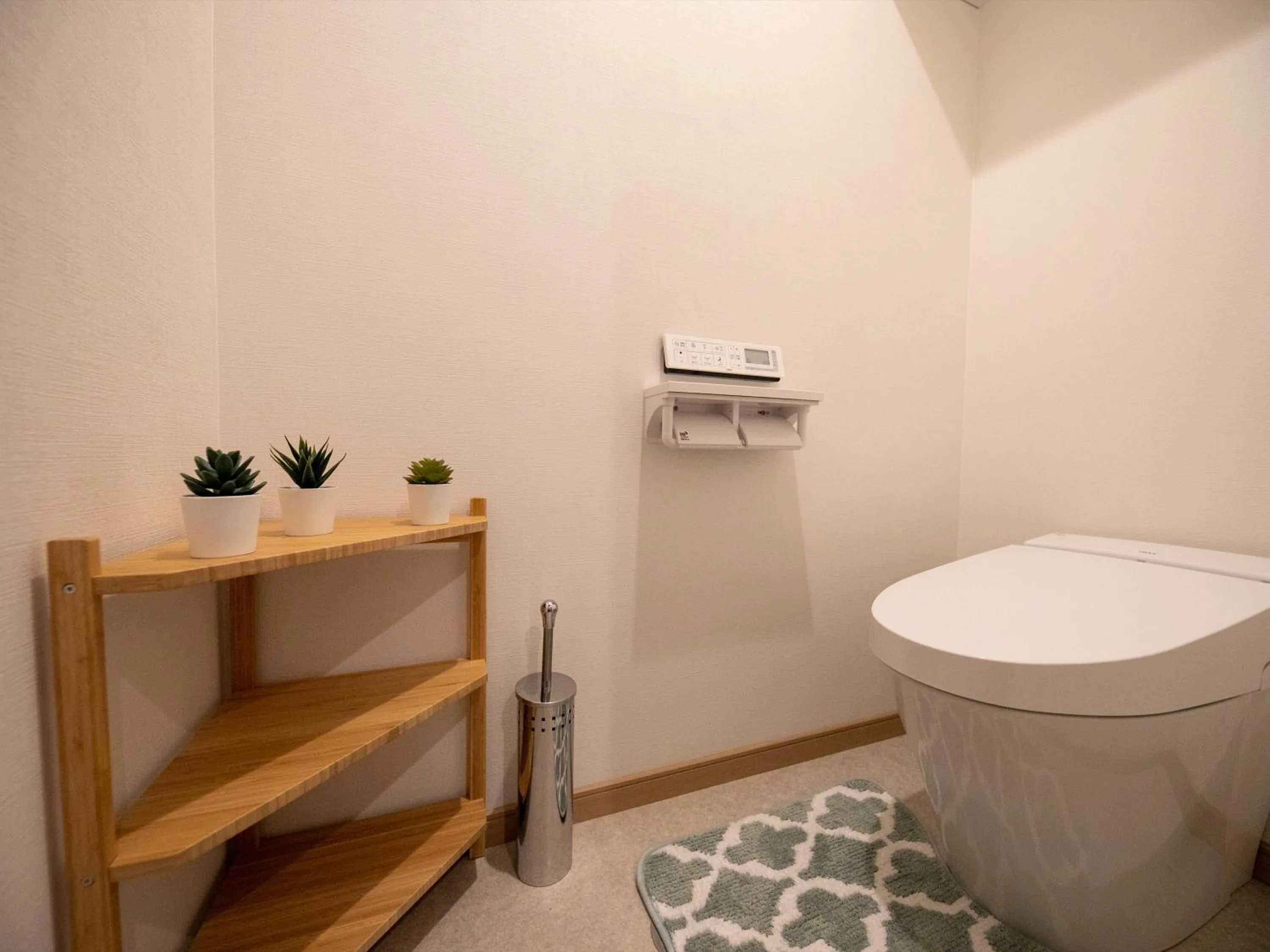 Toilet in Hotel Best Price Kochi