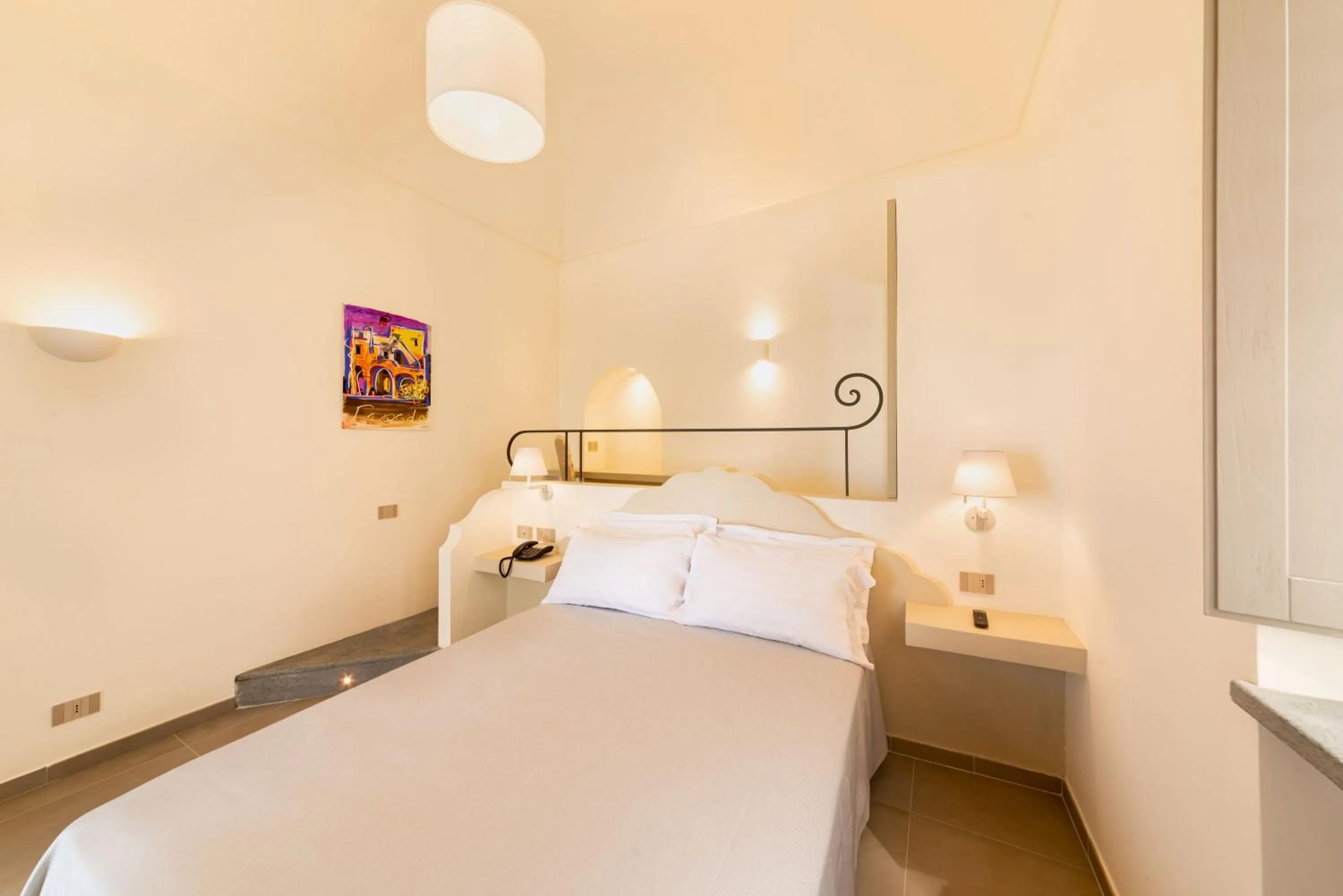 Insula Boutique Hotel