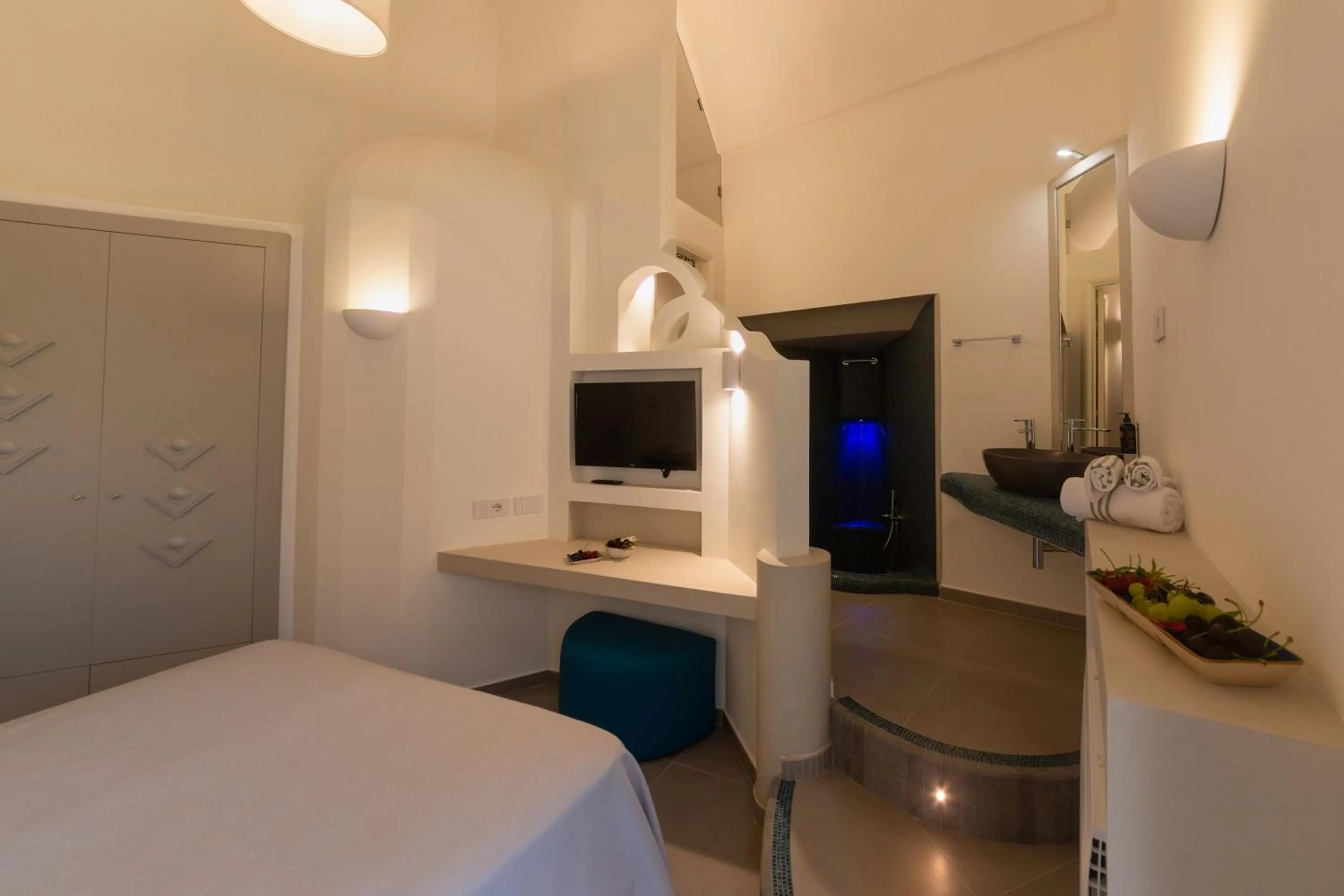 Insula Boutique Hotel