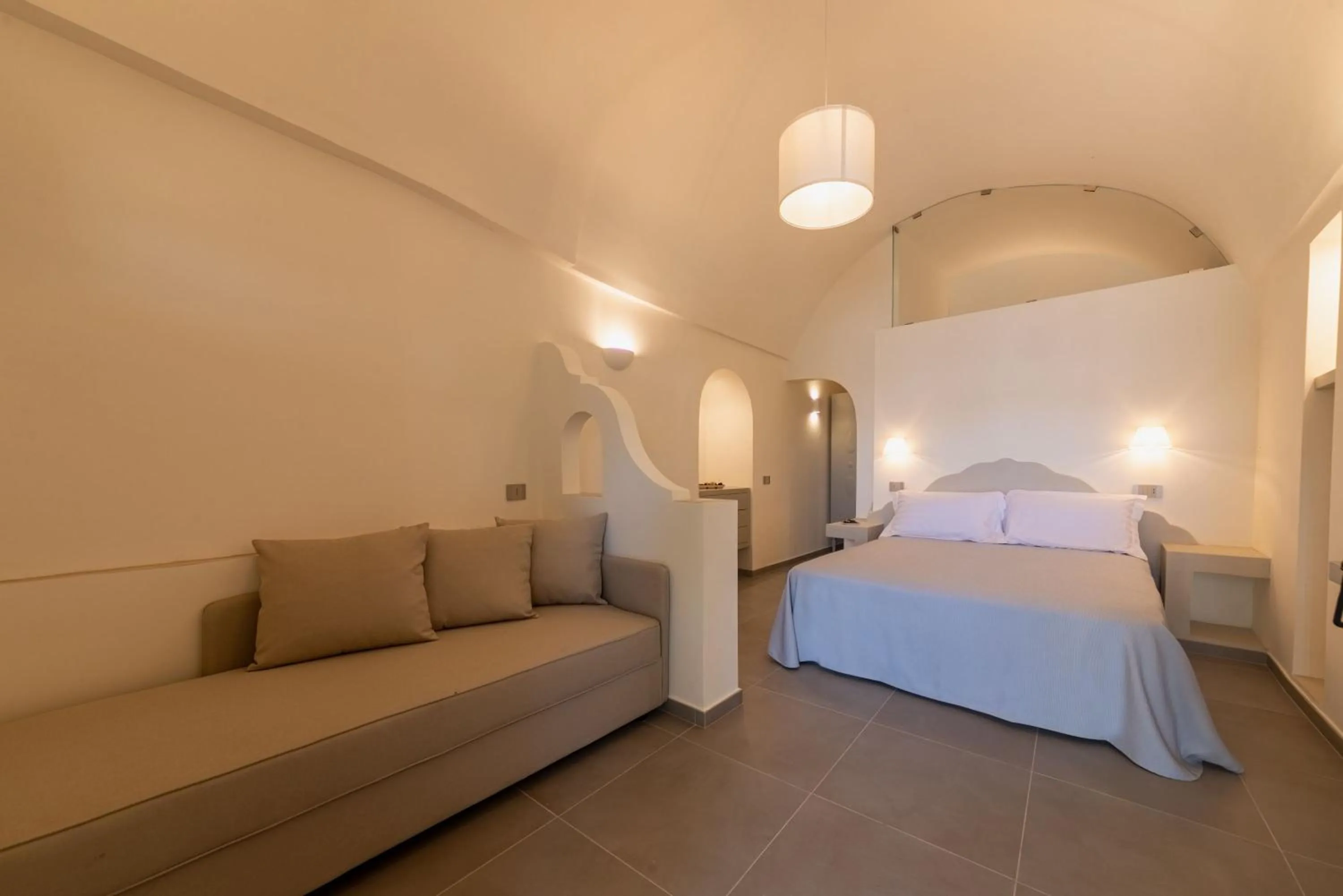 Insula Boutique Hotel