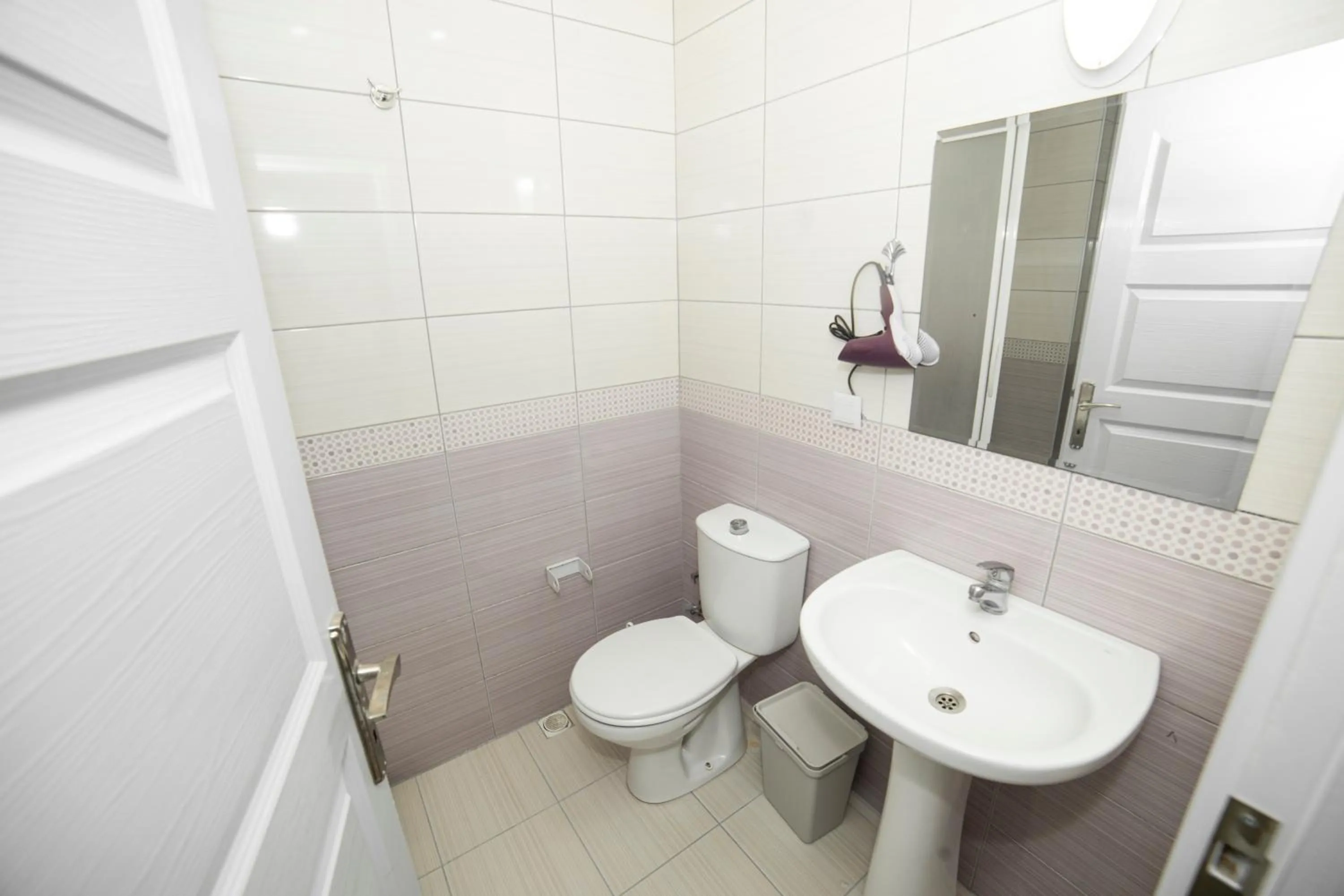 Toilet in HOTEL MARMARA