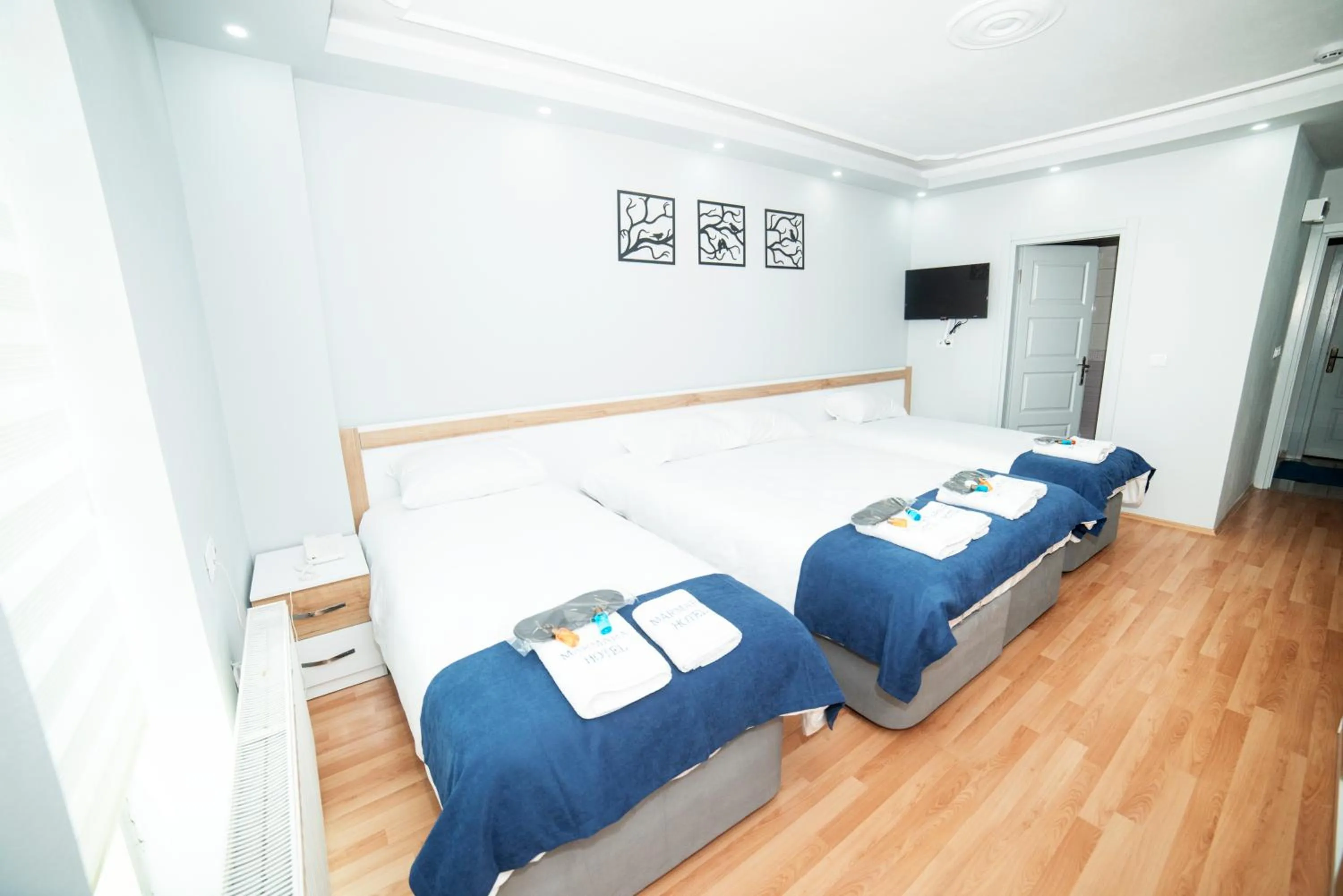 Photo of the whole room, Bed in HOTEL MARMARA