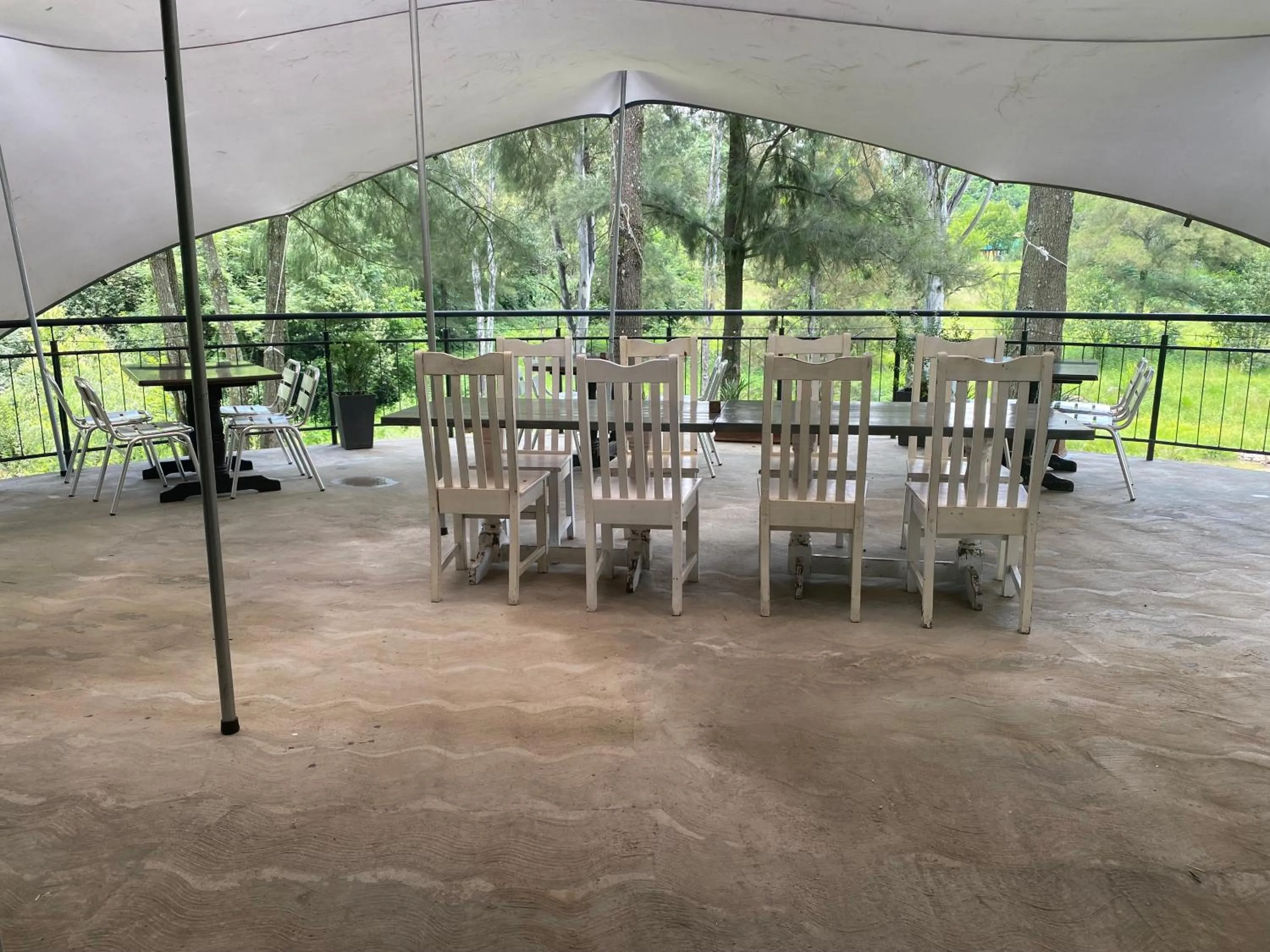 Patio in La Moor Country Venue & Eatery