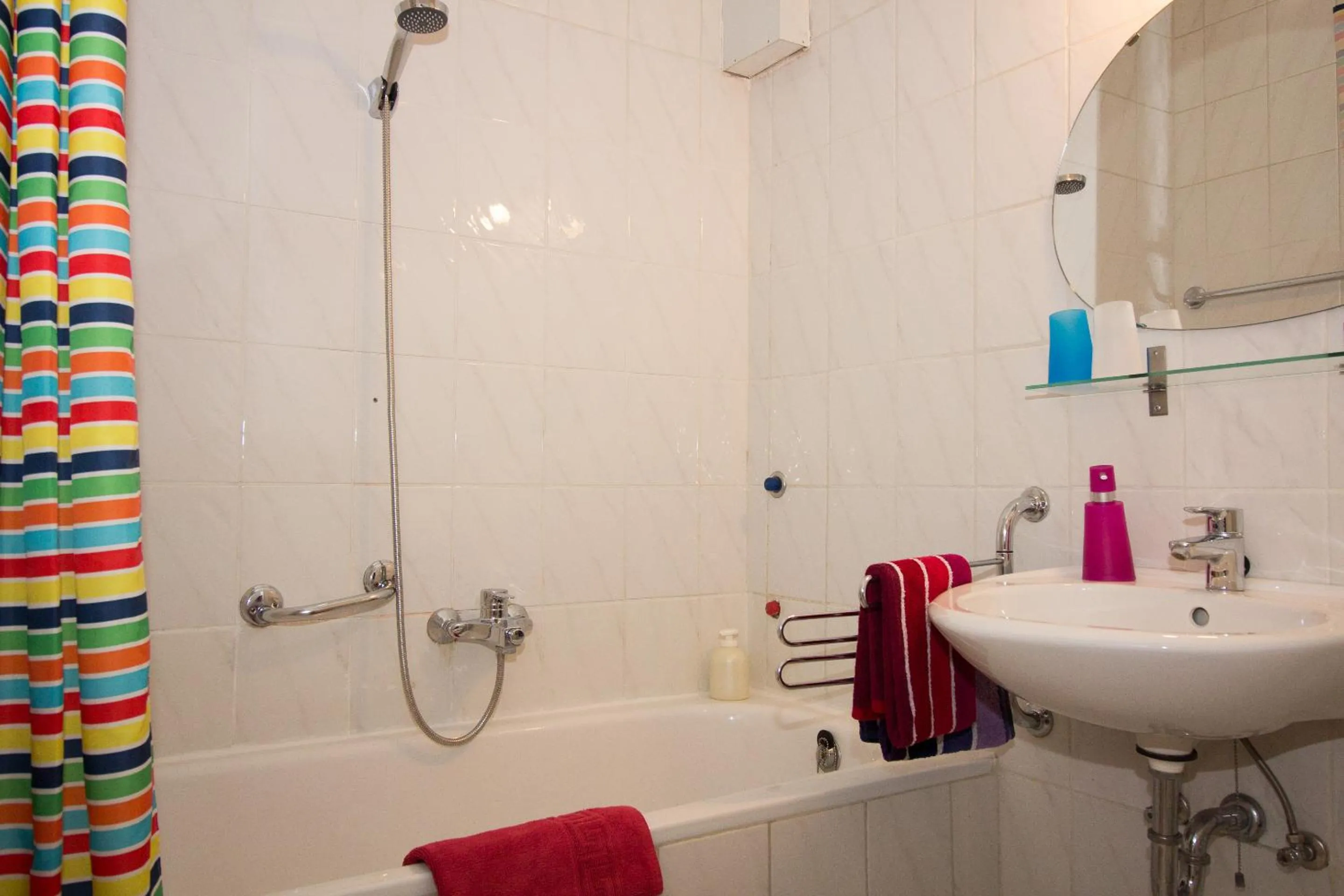 Bathroom in Budavar Bed and Breakfast