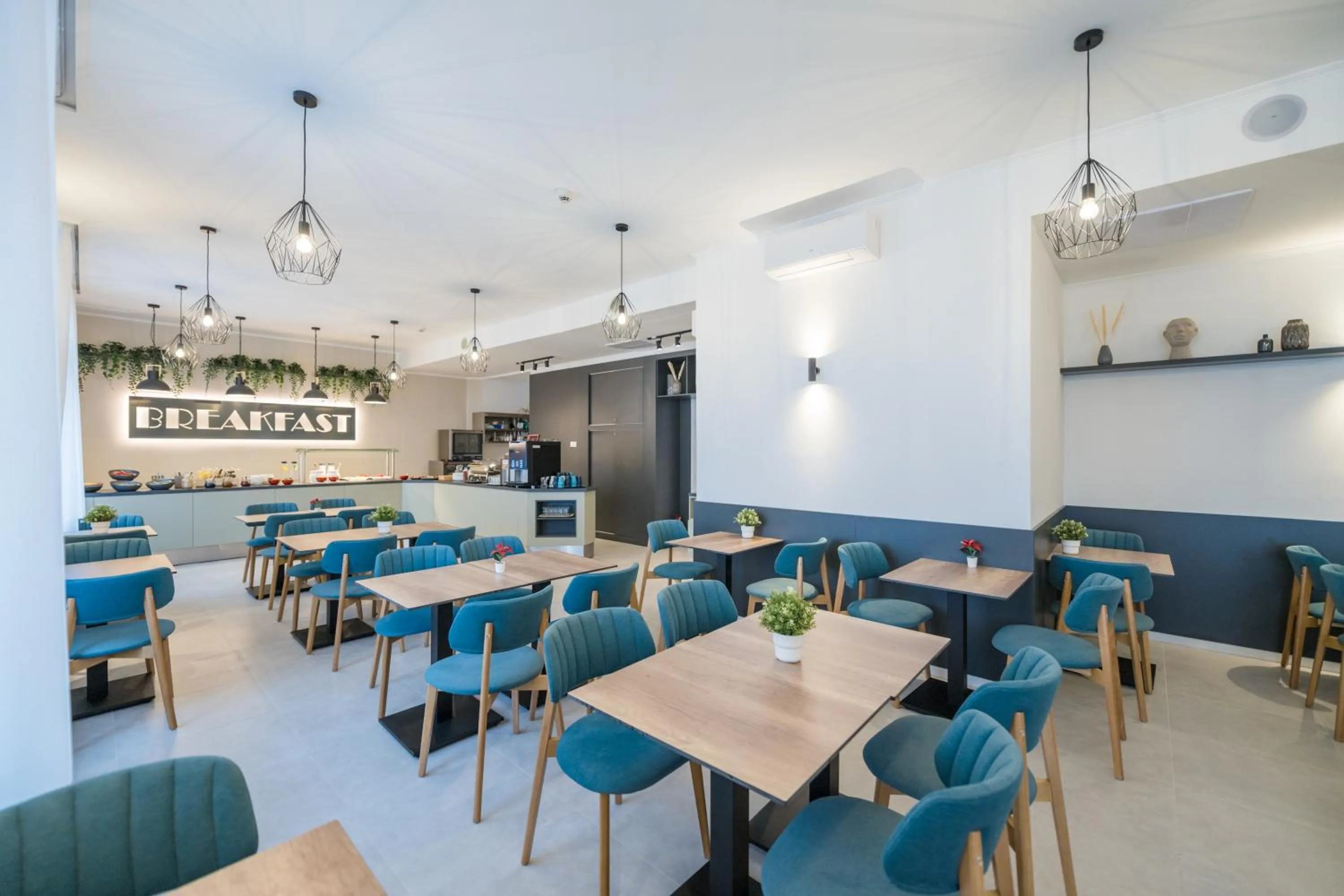 Breakfast in Baross City Hotel - Budapest