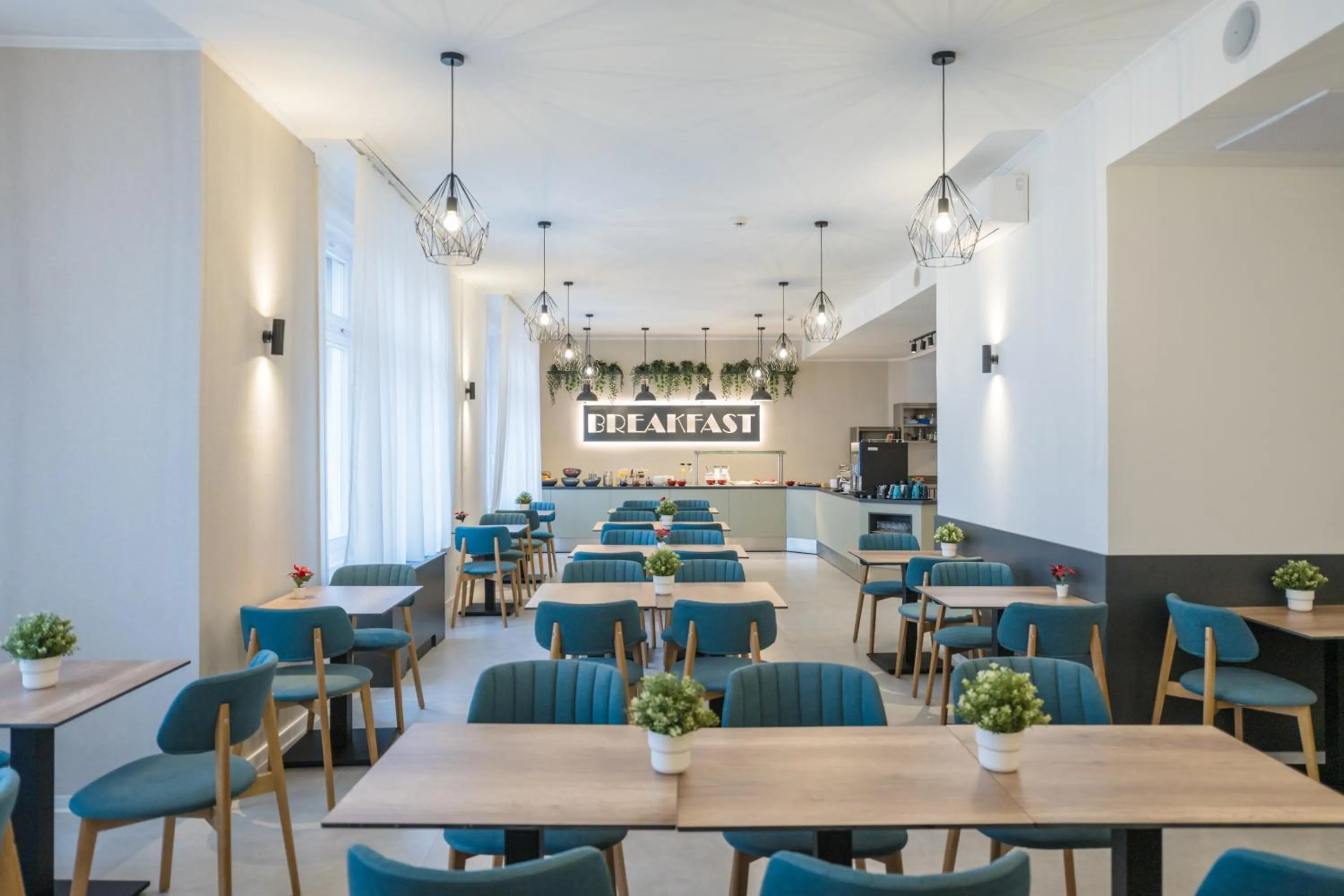 Breakfast in Baross City Hotel - Budapest