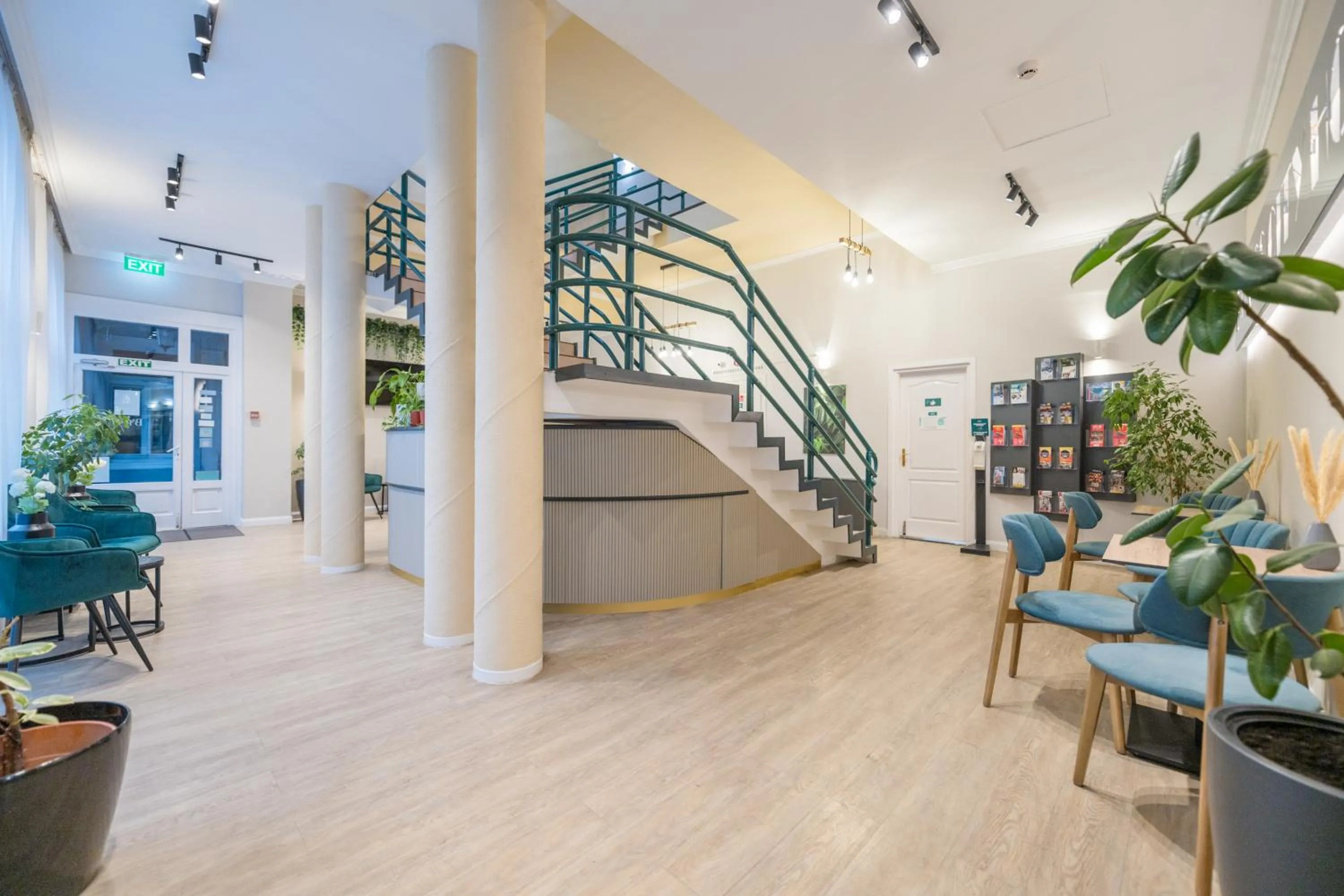 Lobby or reception in Baross City Hotel - Budapest