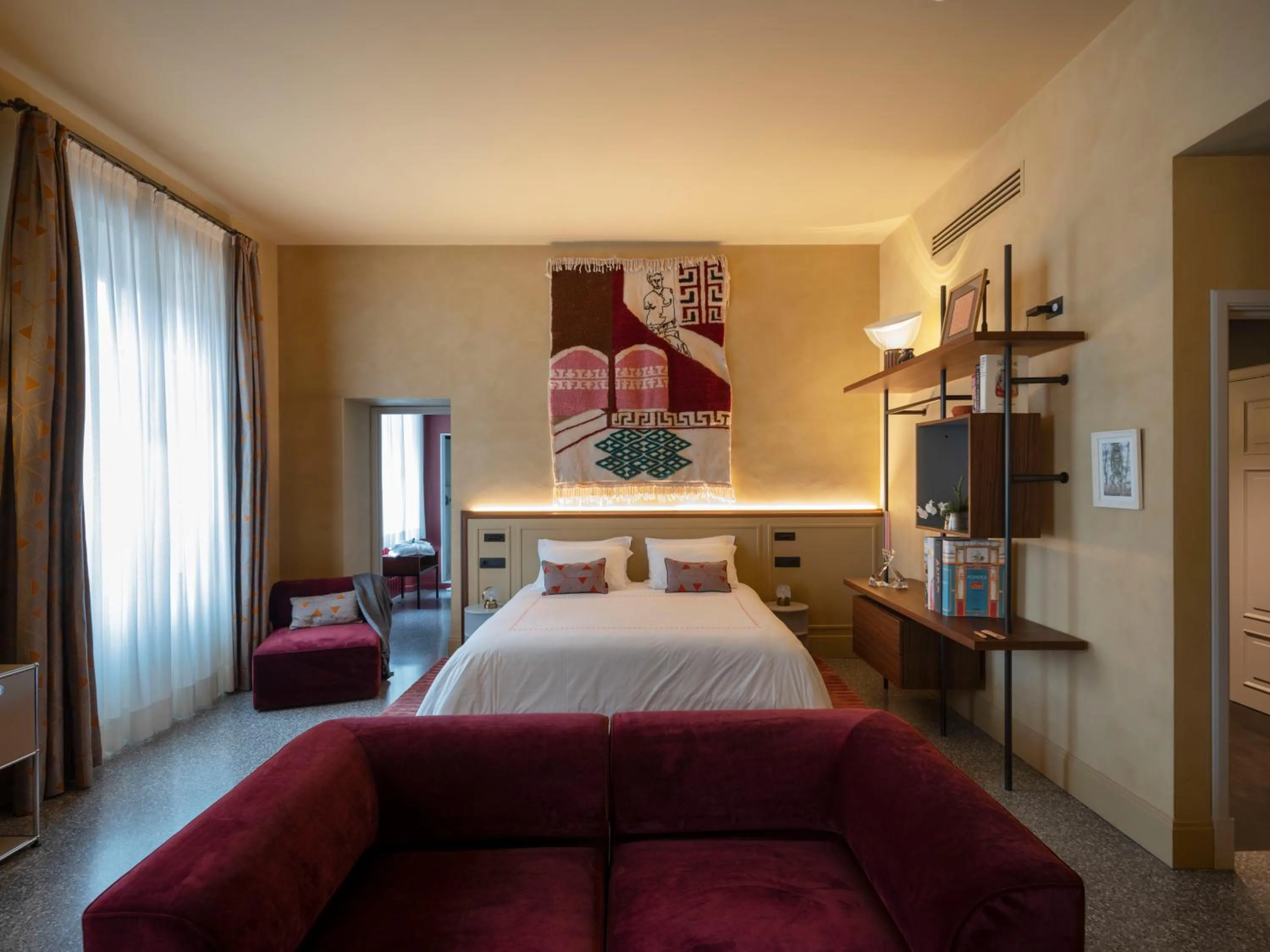 Photo of the whole room, Bed in Paradis Pietrasanta