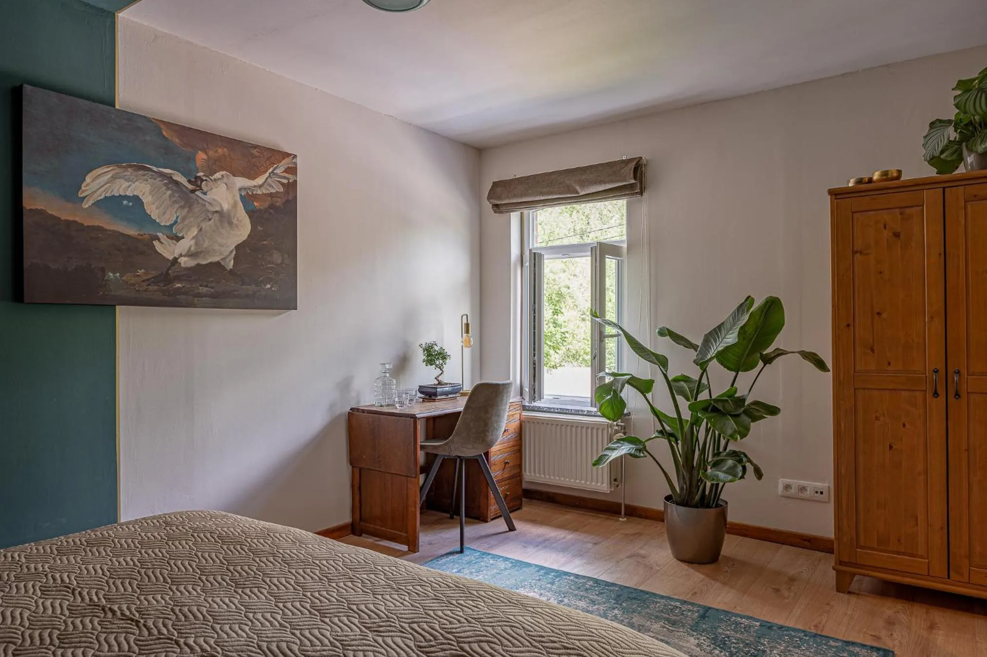 Bedroom, Bed in Cent Trente