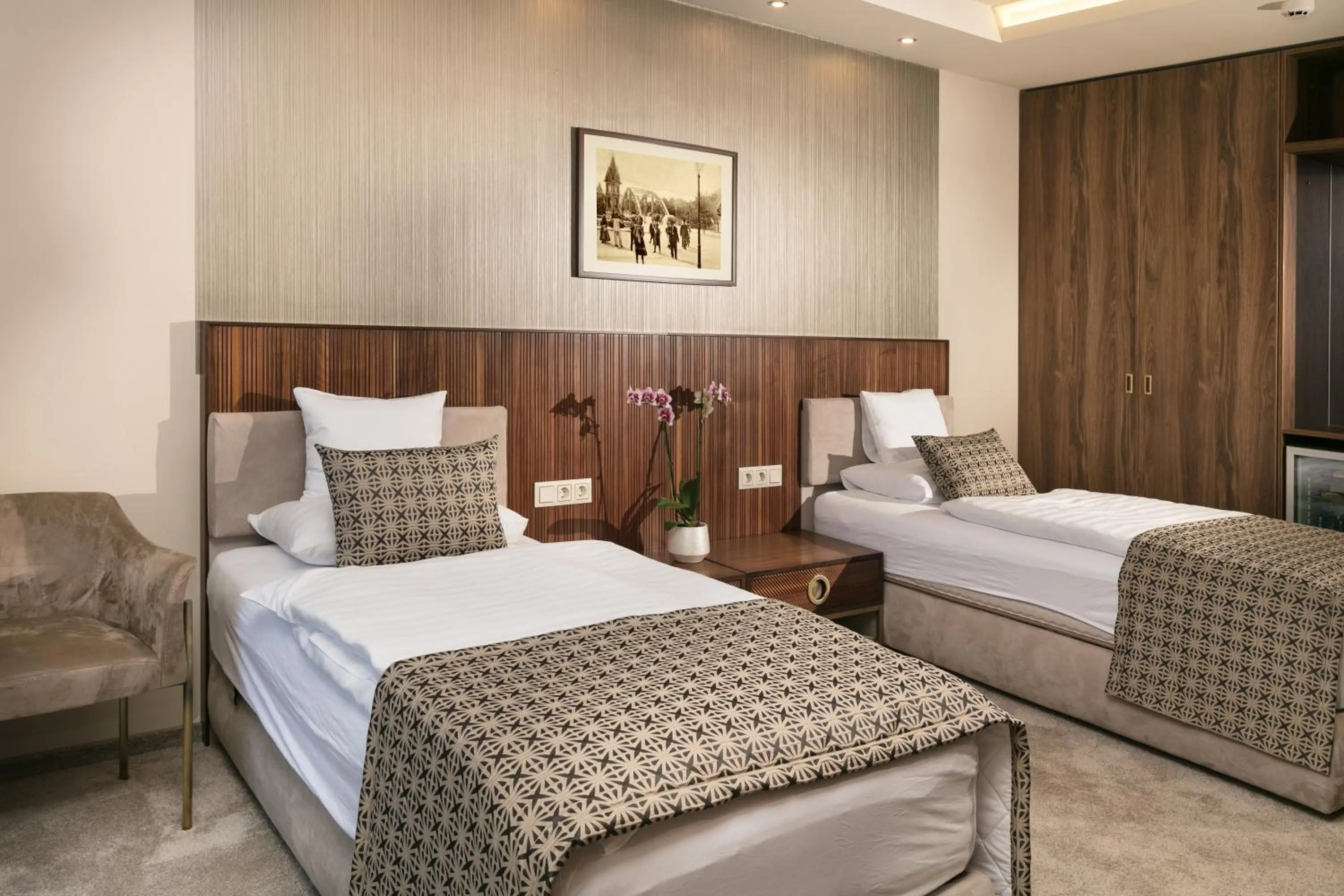 Deluxe Twin Room with Balcony - single occupancy in Hotel Kálvária Superior