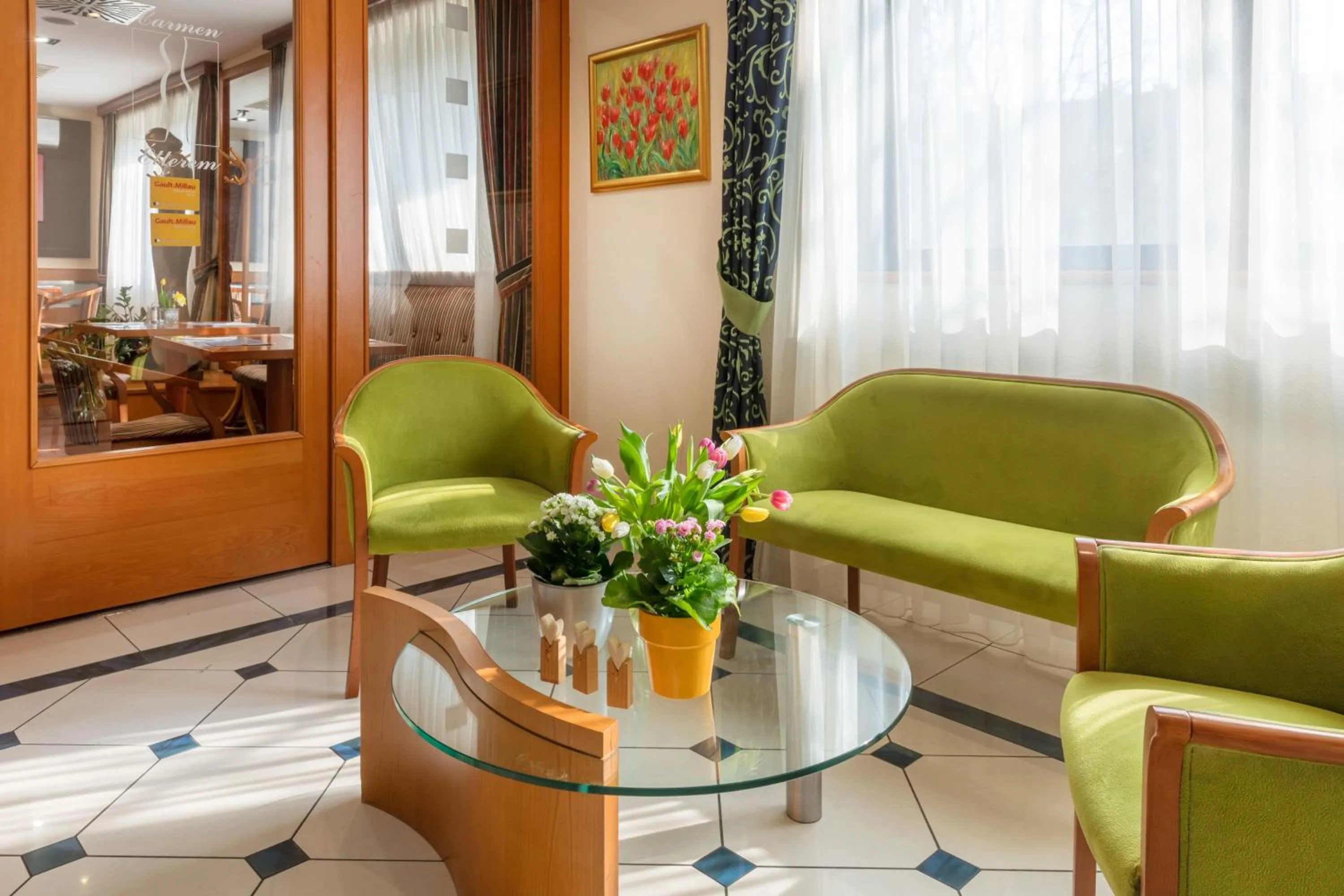 Lobby or reception in Hotel Kálvária Superior