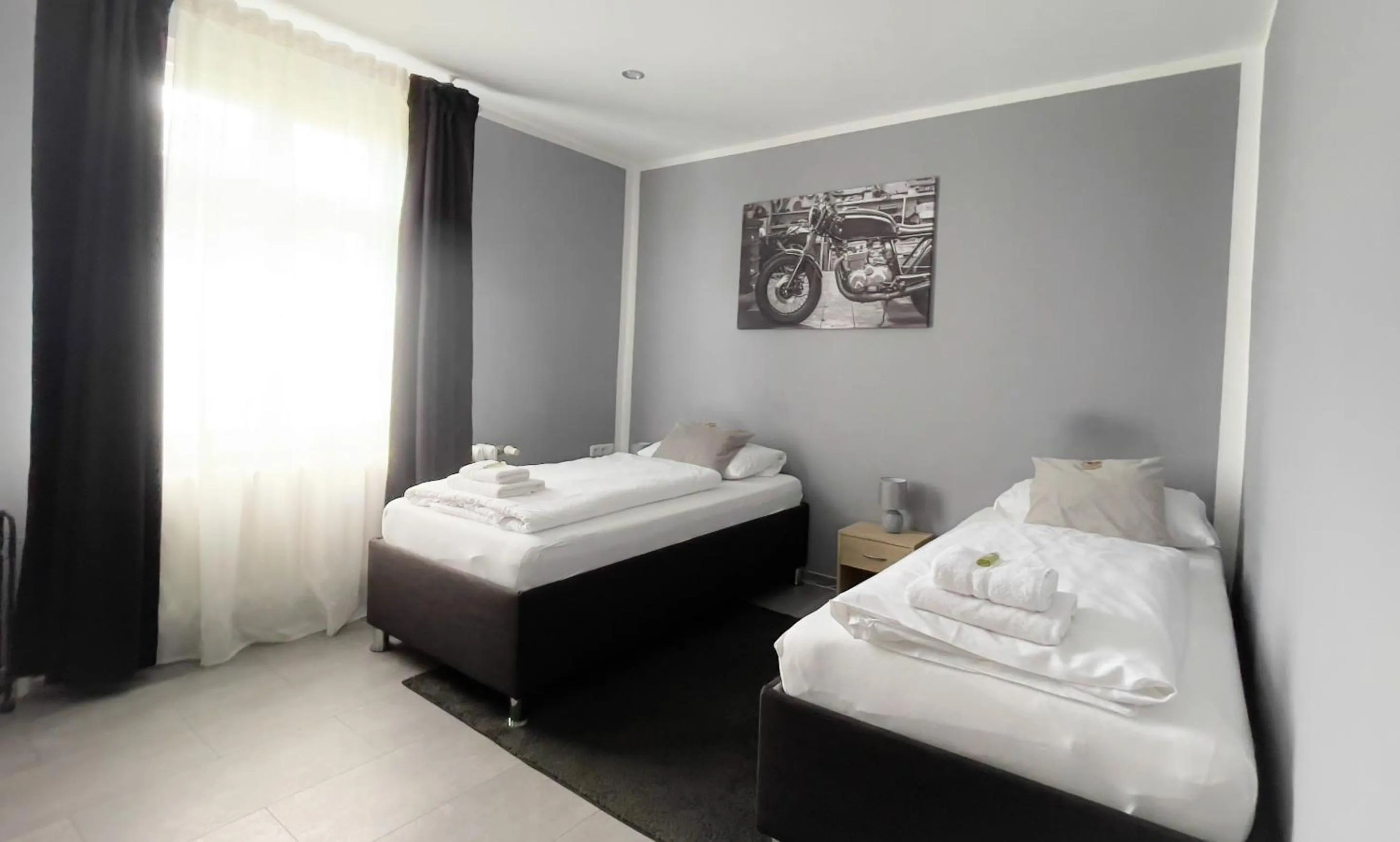 Bedroom, Bed in MOTEL DARIA Hennigsdorf Berlin