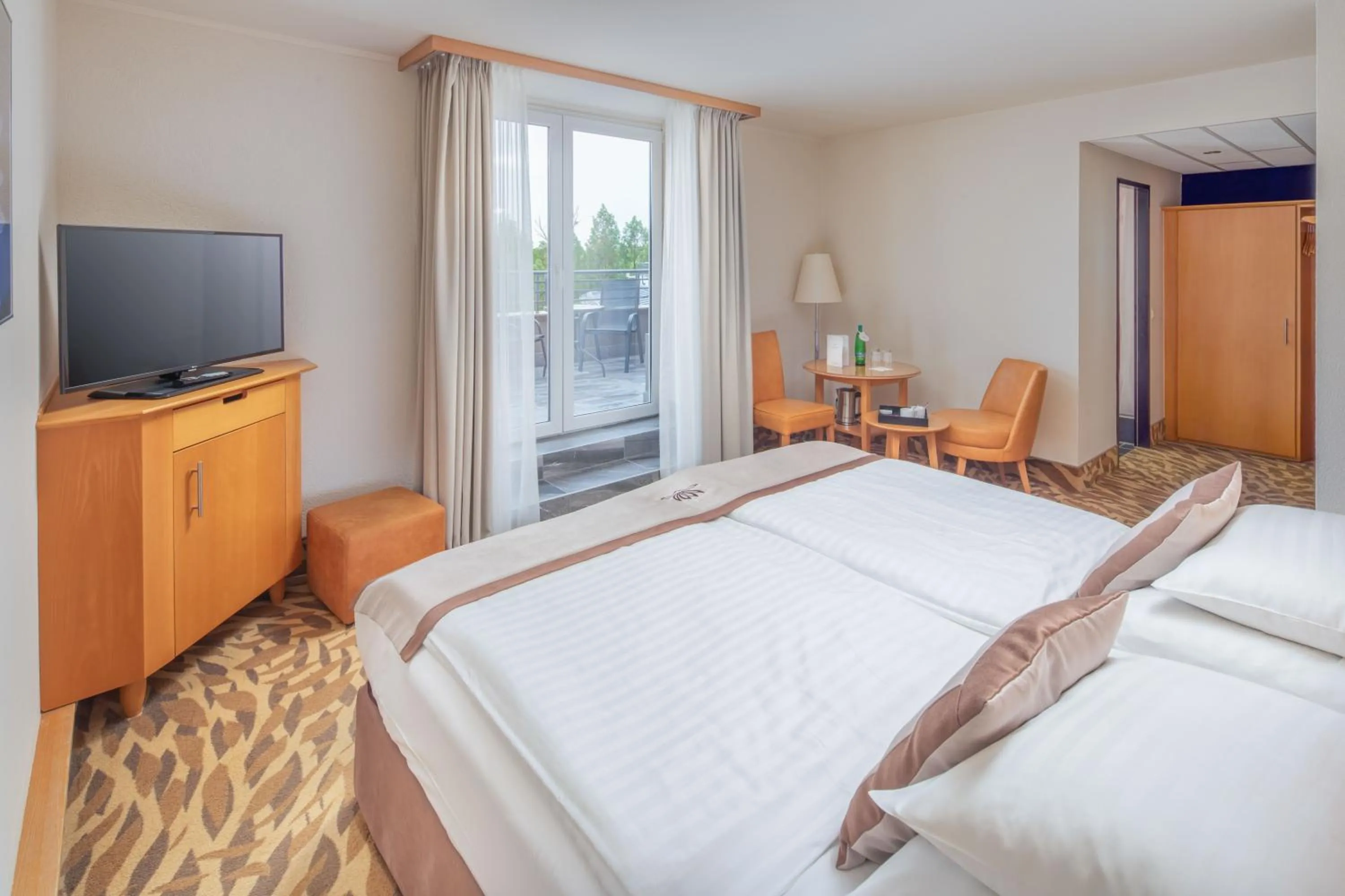 Photo of the whole room, Bed in Lotus Therme Hotel & Spa