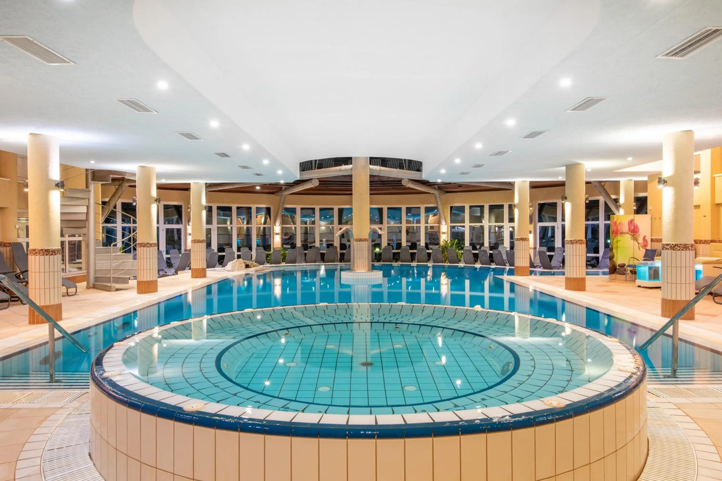 Swimming pool in Lotus Therme Hotel & Spa