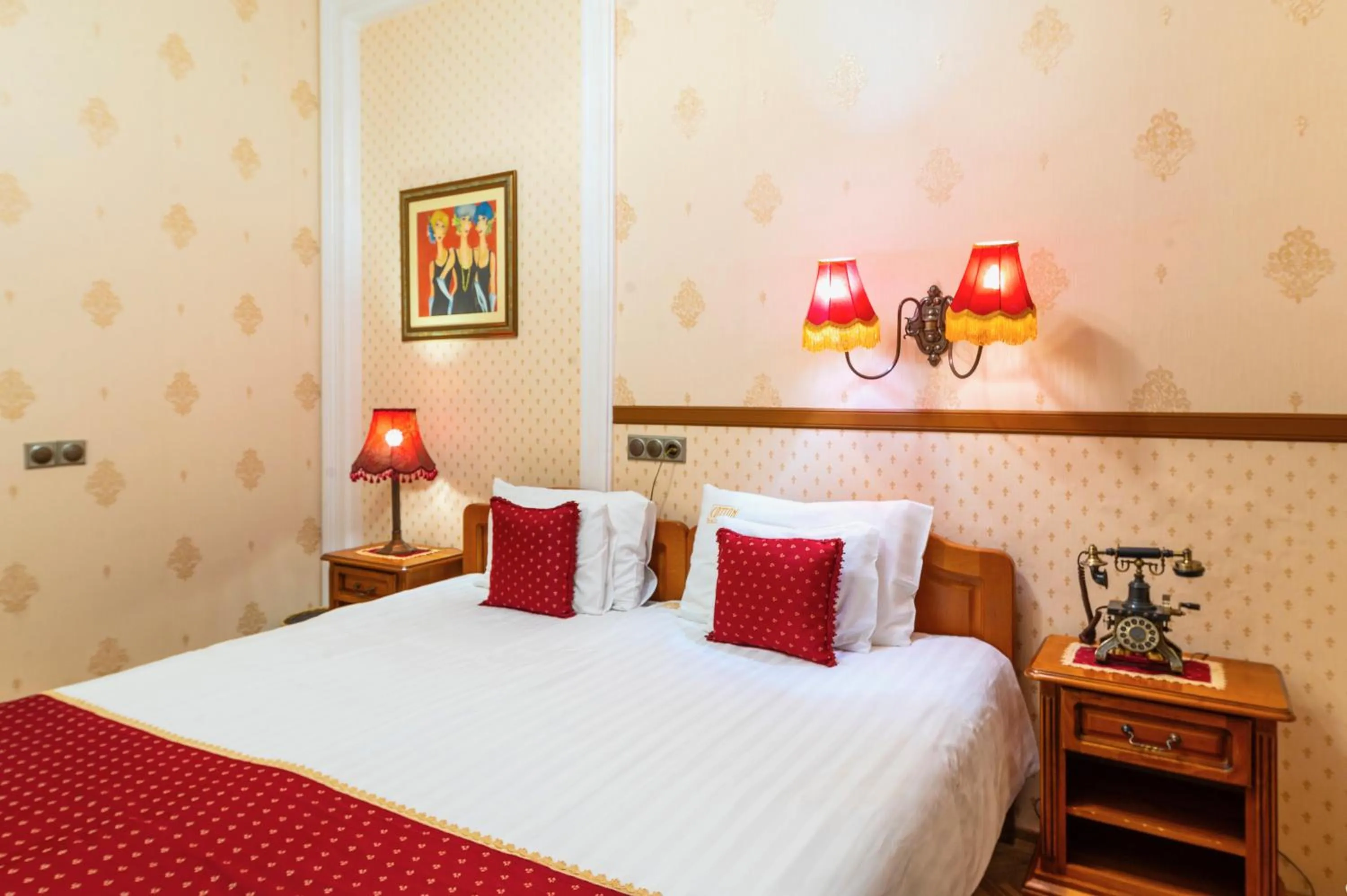 Bed in Cotton House Budapest