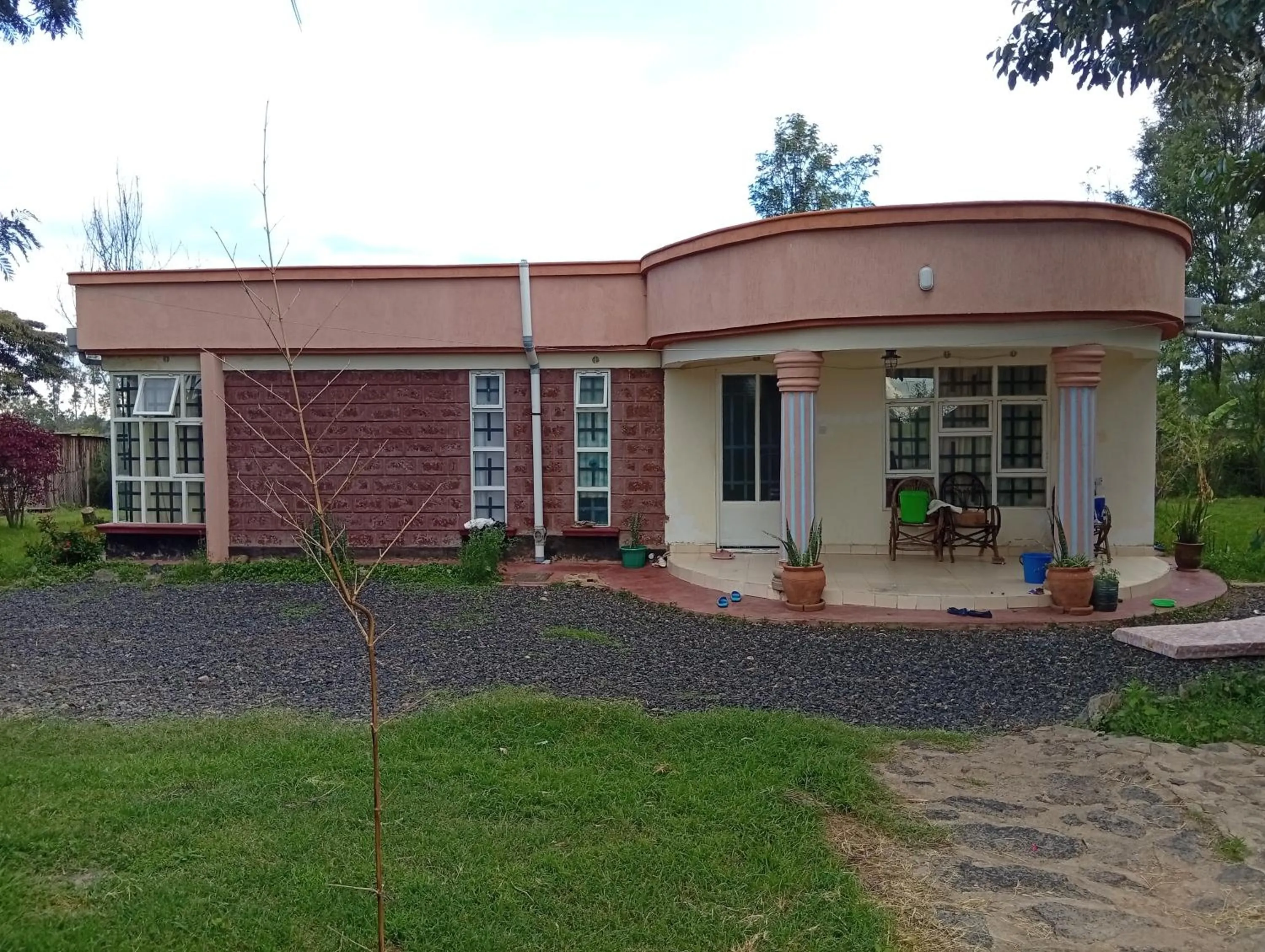 Restaurant/places to eat in Le Tai Village Homestay