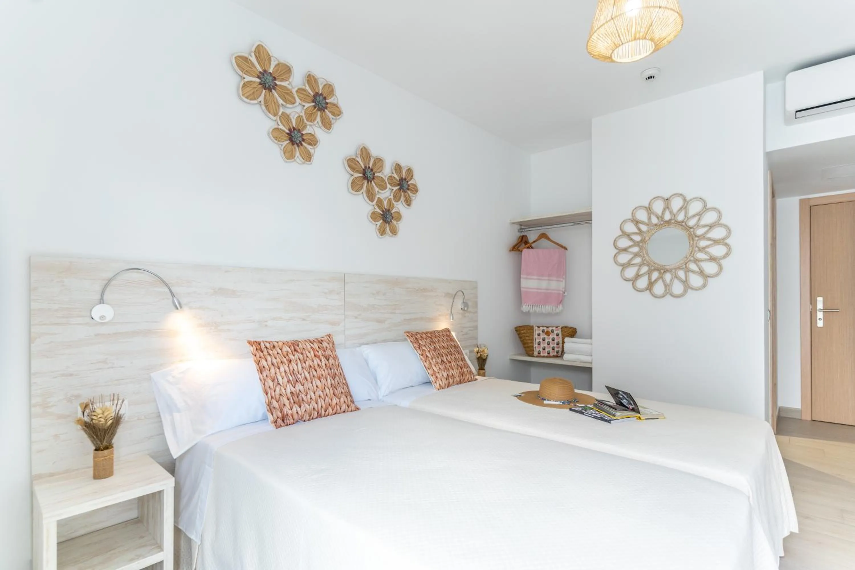 Bed in Hostal Rosell Boutique