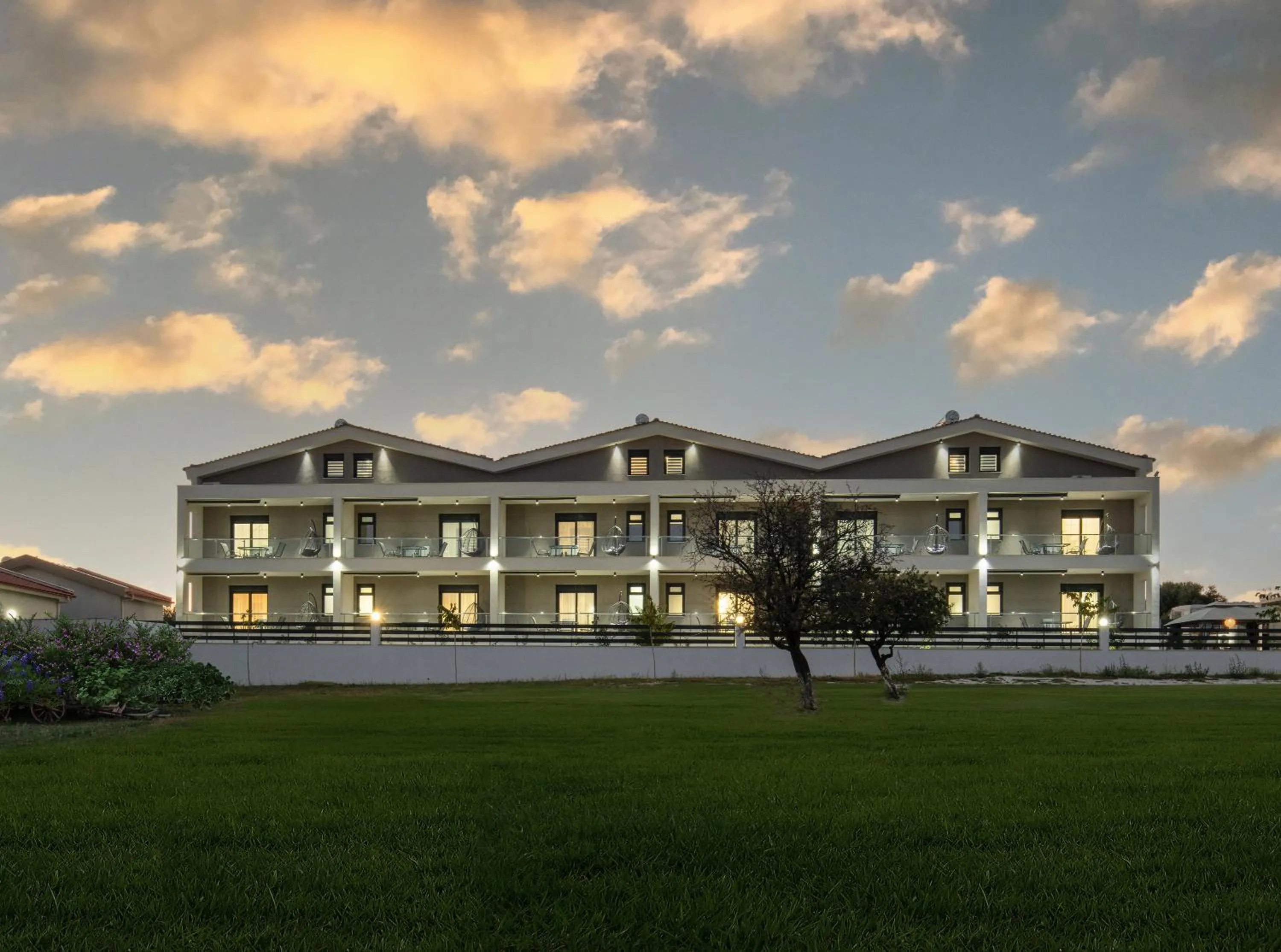 Property building in San Giorgio Apartments Nikiti