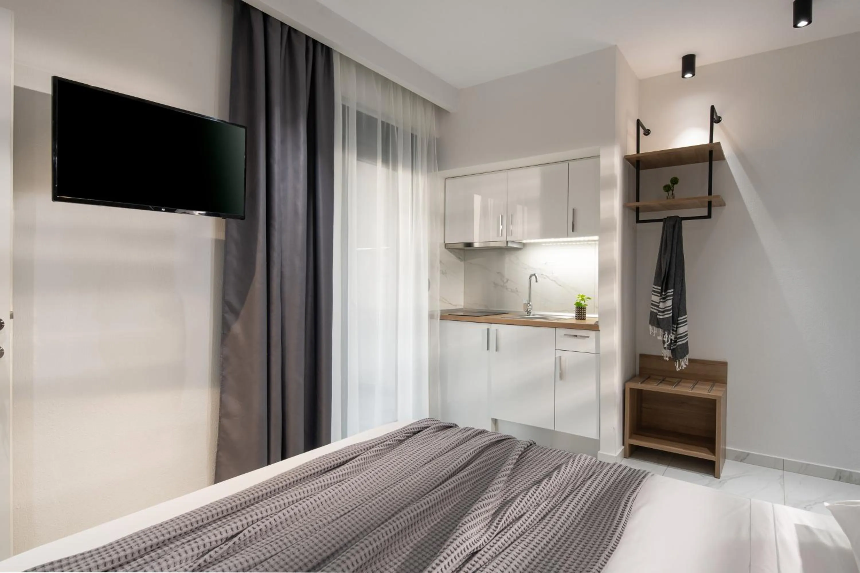 Bed in San Giorgio Apartments Nikiti