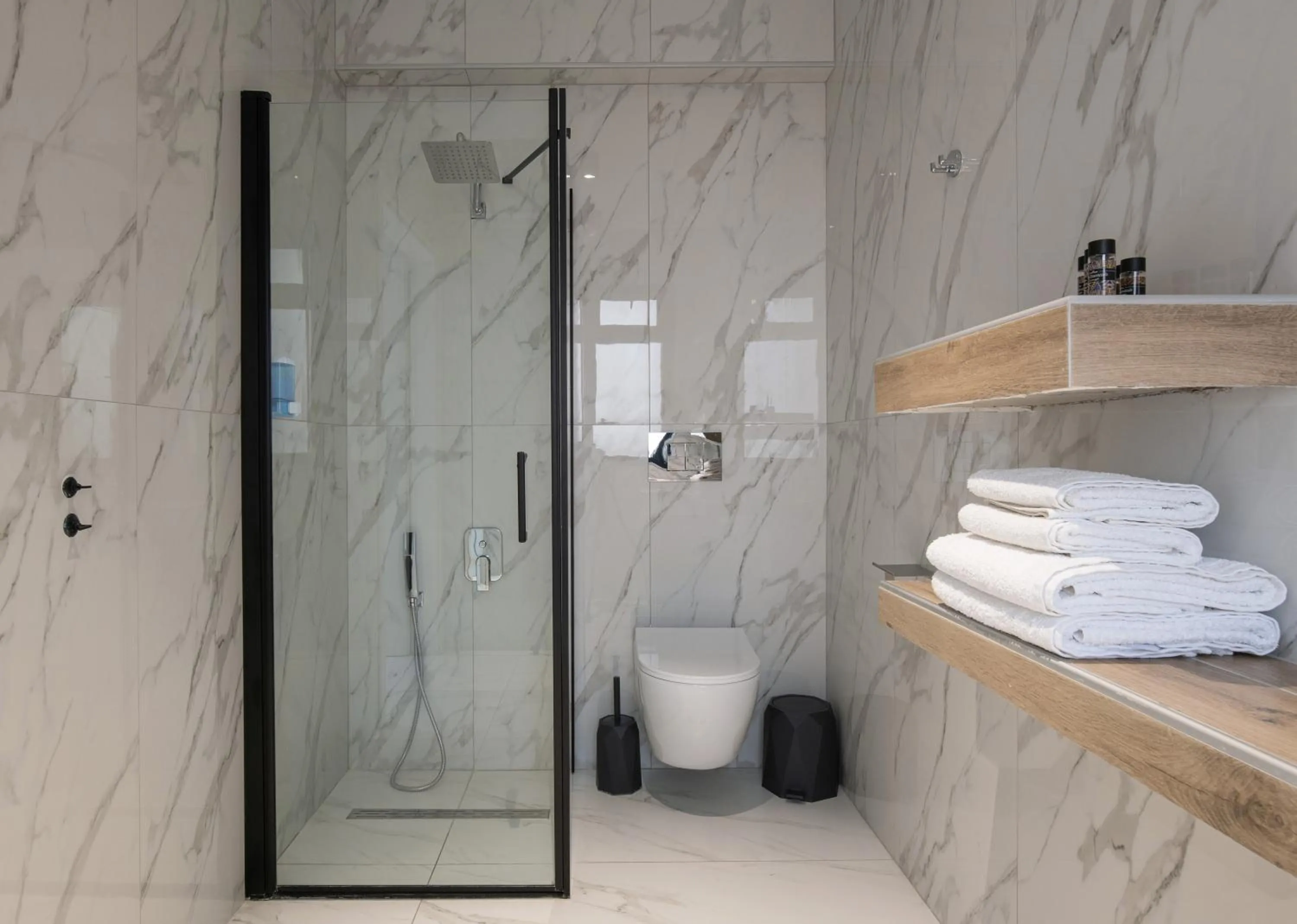 Shower in San Giorgio Apartments Nikiti