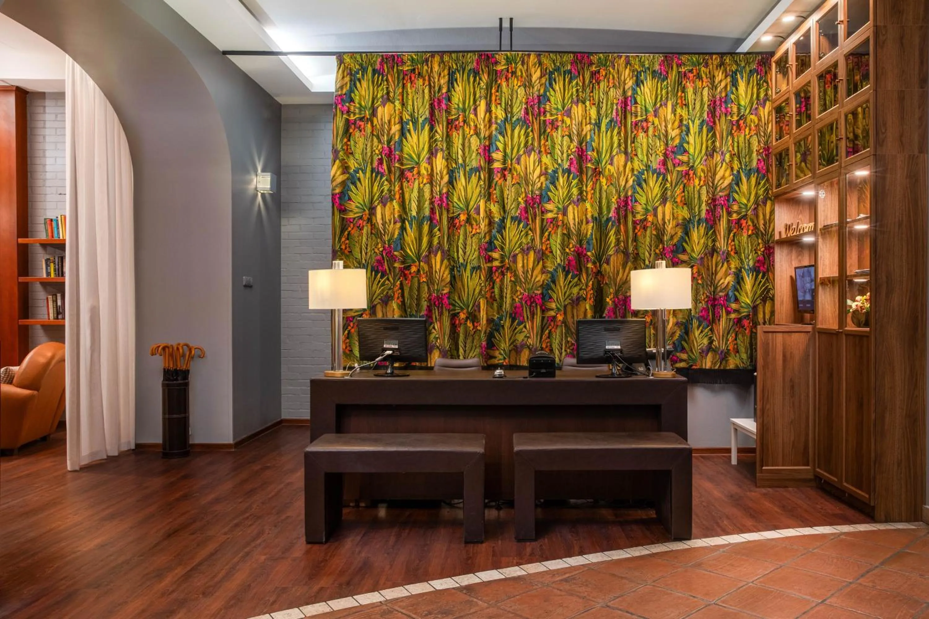 Lobby or reception in Mamaison Residence Izabella Budapest