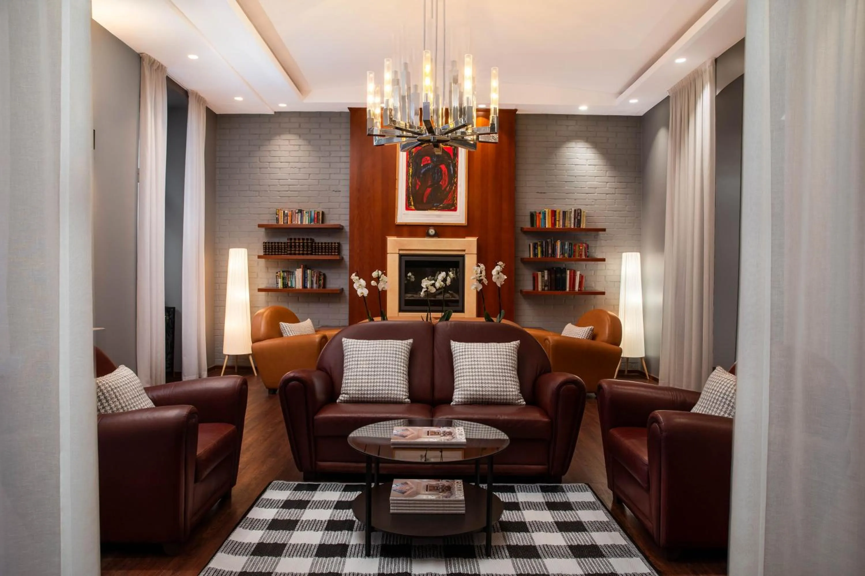 Library in Mamaison Residence Izabella Budapest