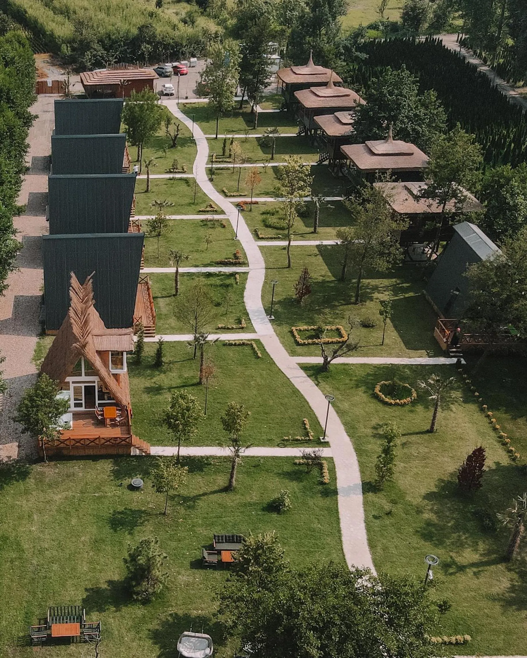 Garden in Dedeman Village Sapanca