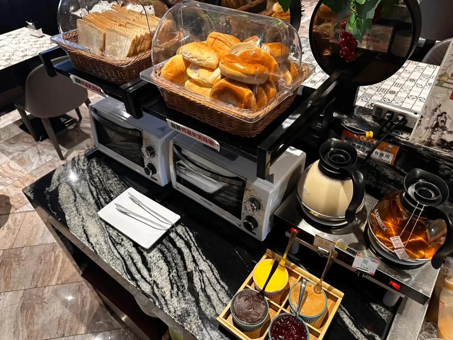 Breakfast in Norway Forest Motel - Wen Chuang Branch