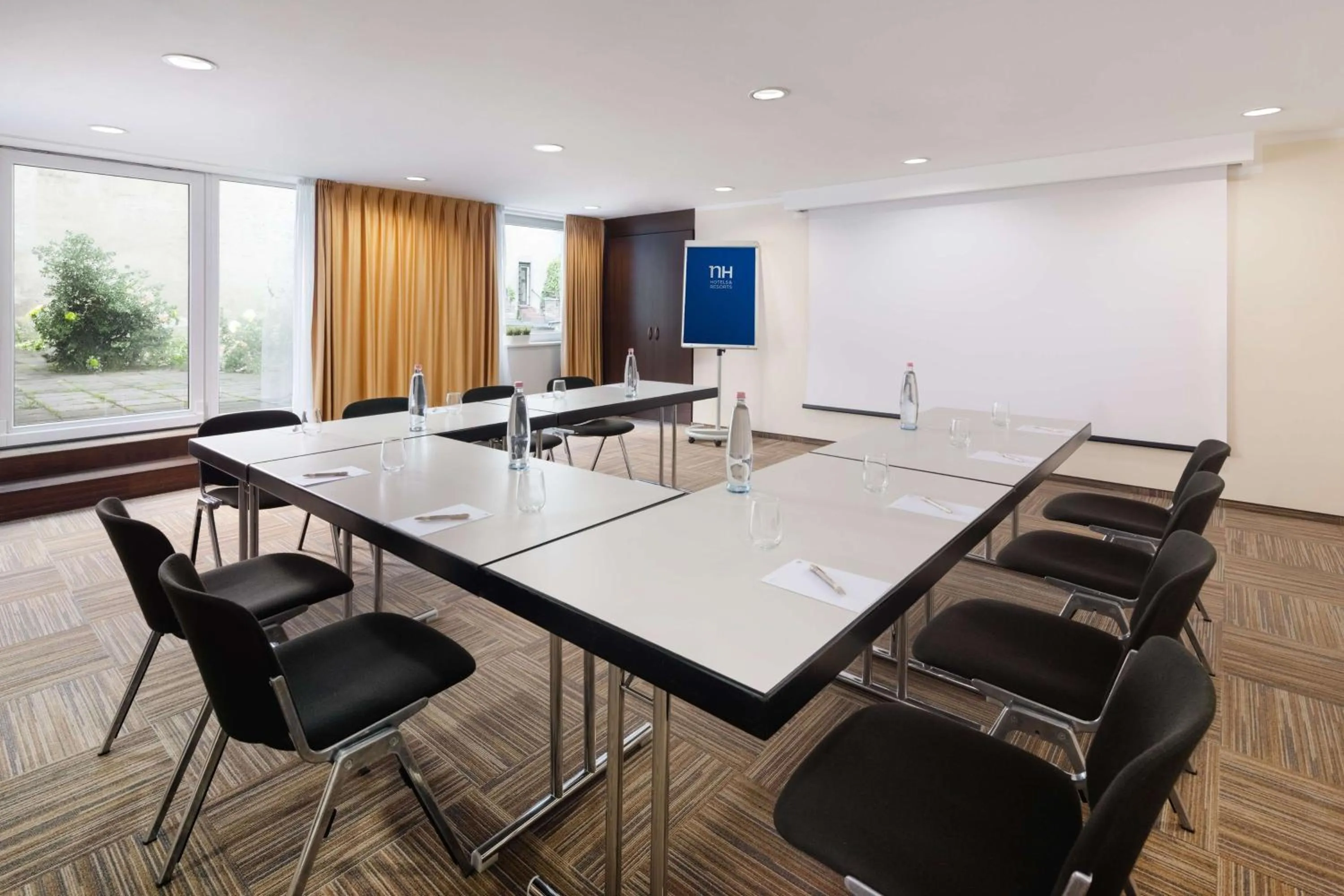 Meeting/conference room in NH Budapest City