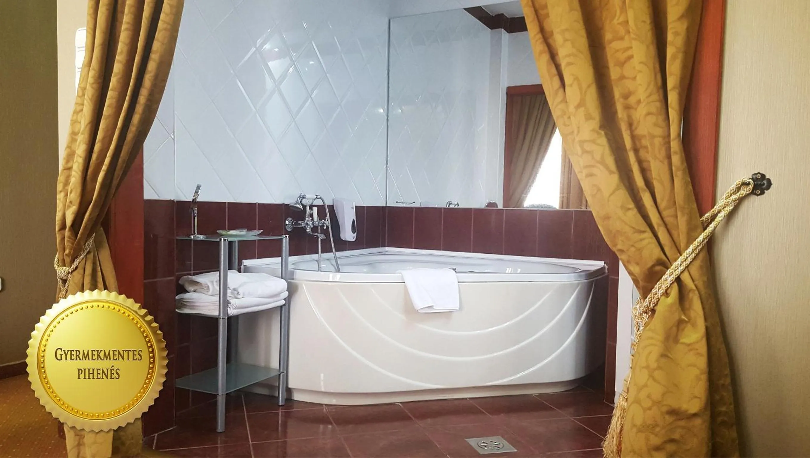 Bathroom in Duna Relax Hotel Ráckeve