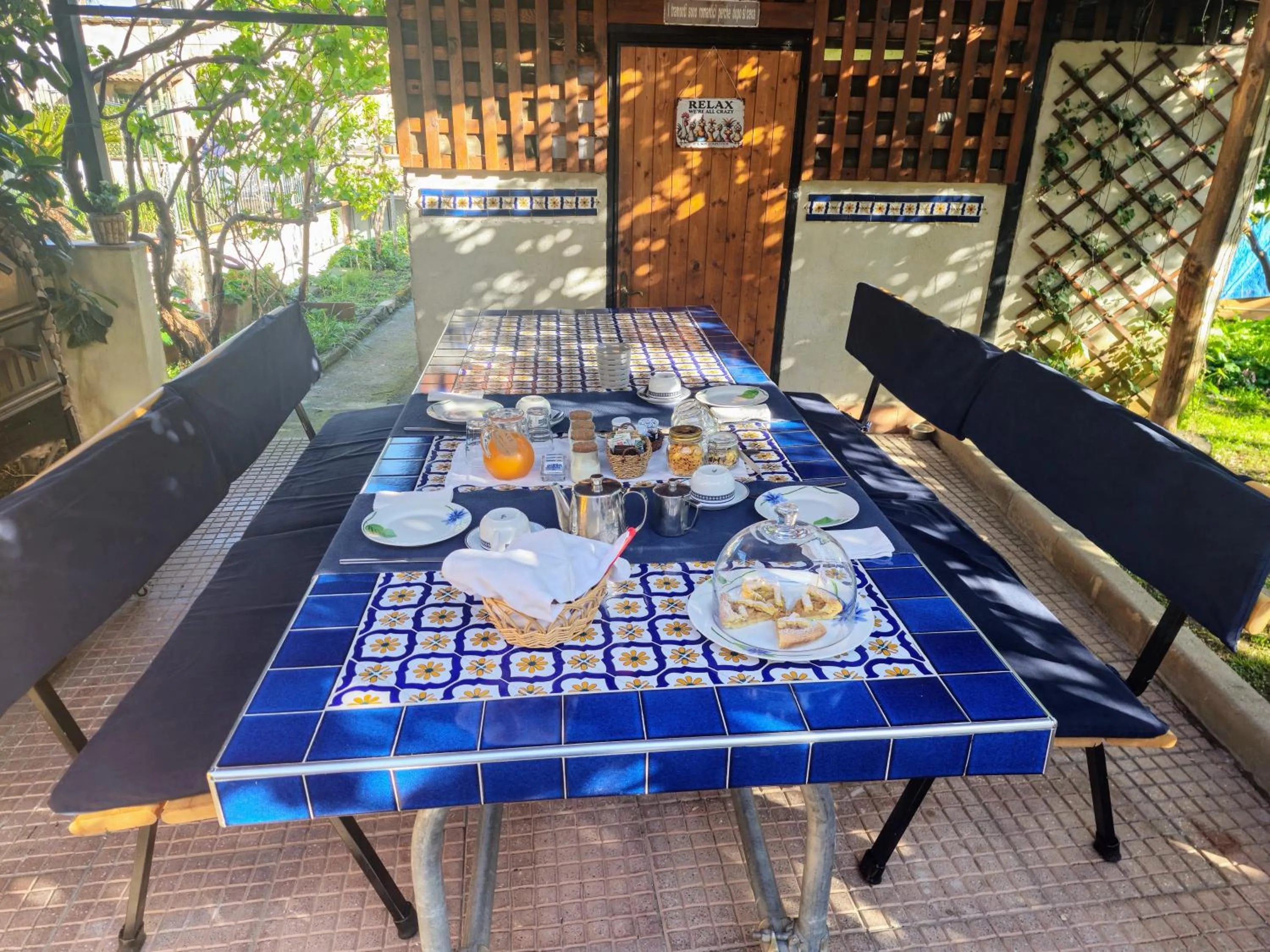 Breakfast in Tettoeletto Garden Bio