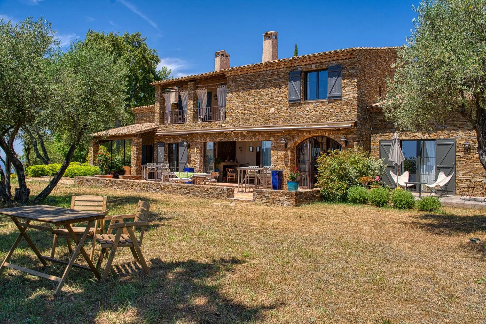 Property building in Domaine des Chênes de la Galline