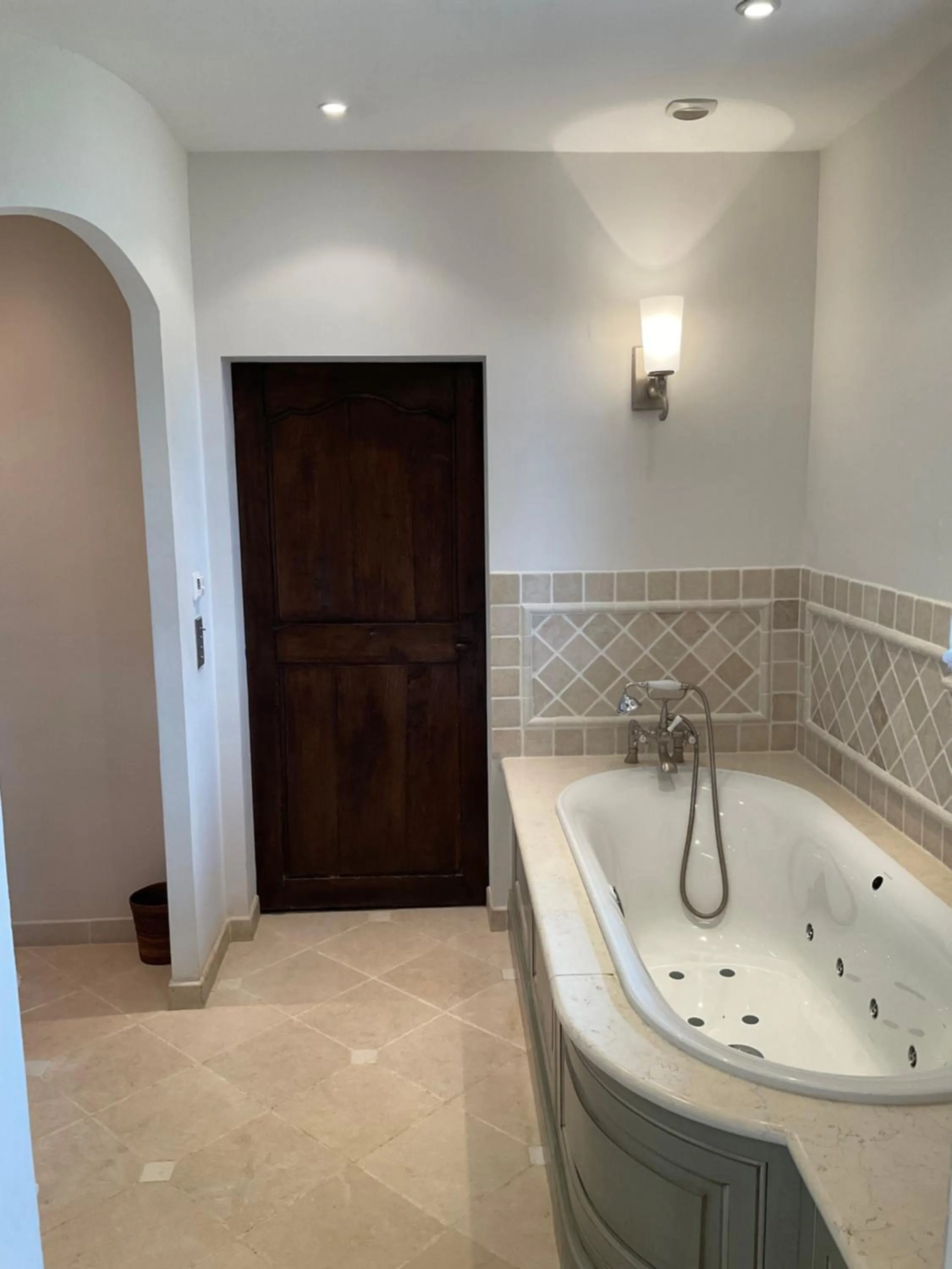 Massage in Domaine des Chênes de la Galline