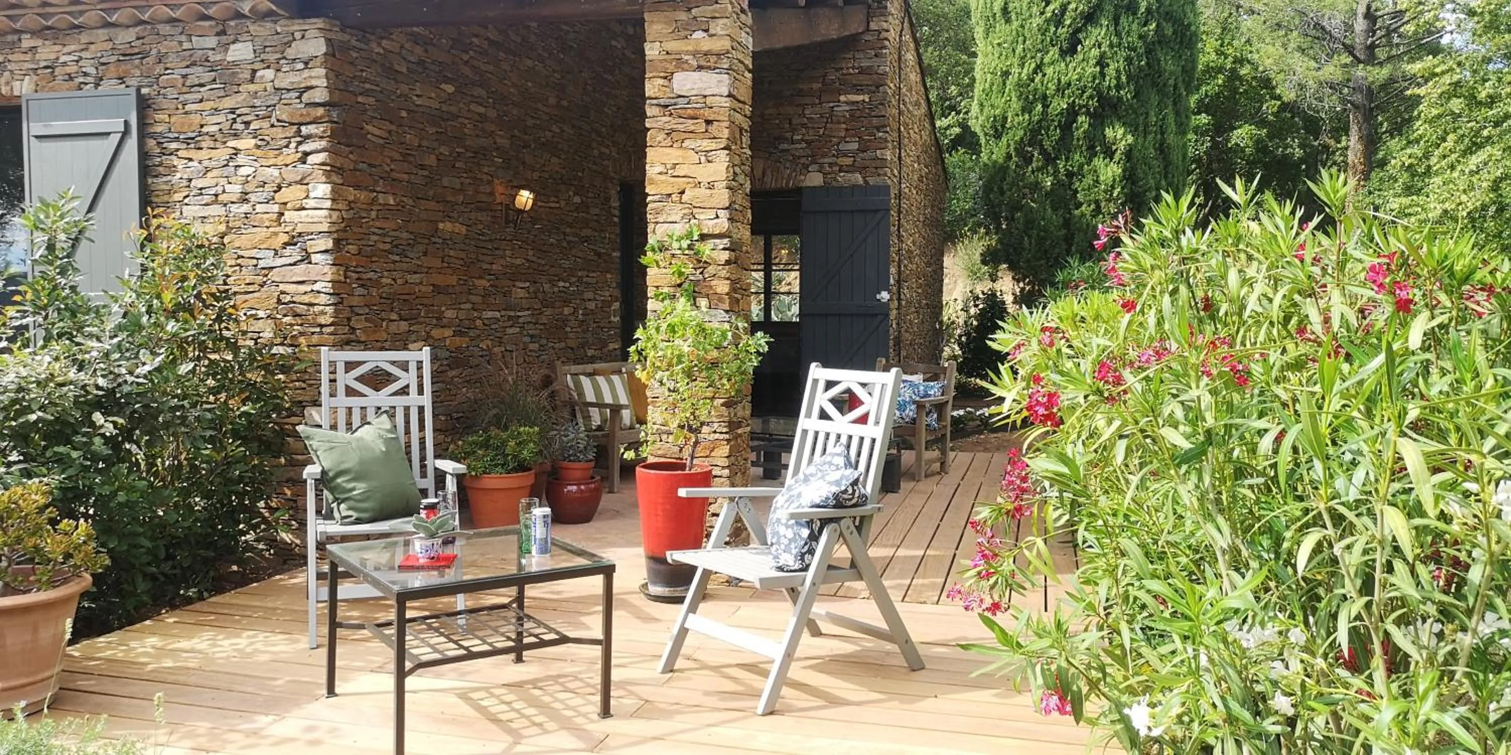 Patio in Domaine des Chênes de la Galline