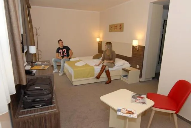 Photo of the whole room in Harmónia Hotel Sárvár