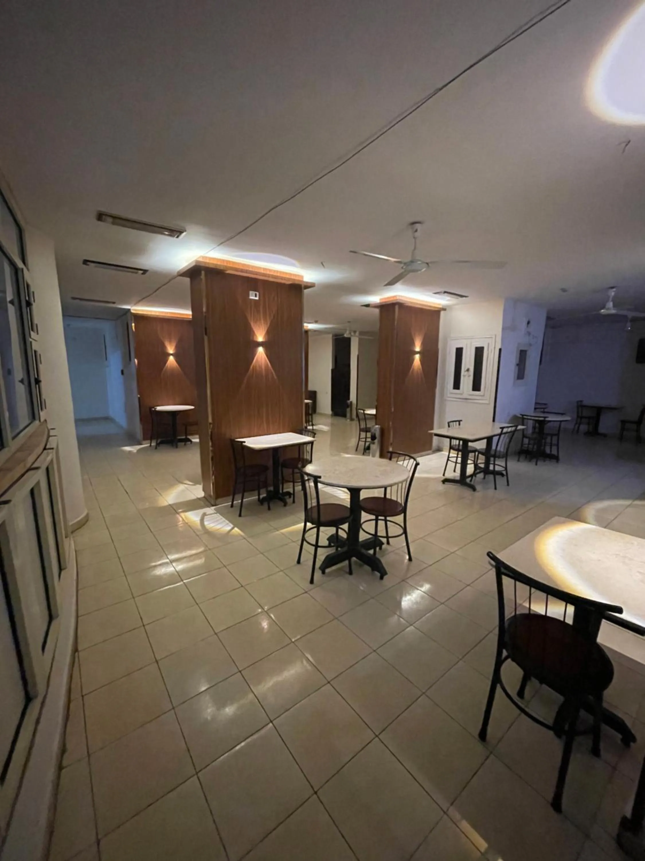 Restaurant/places to eat in Grand Hotel Qena