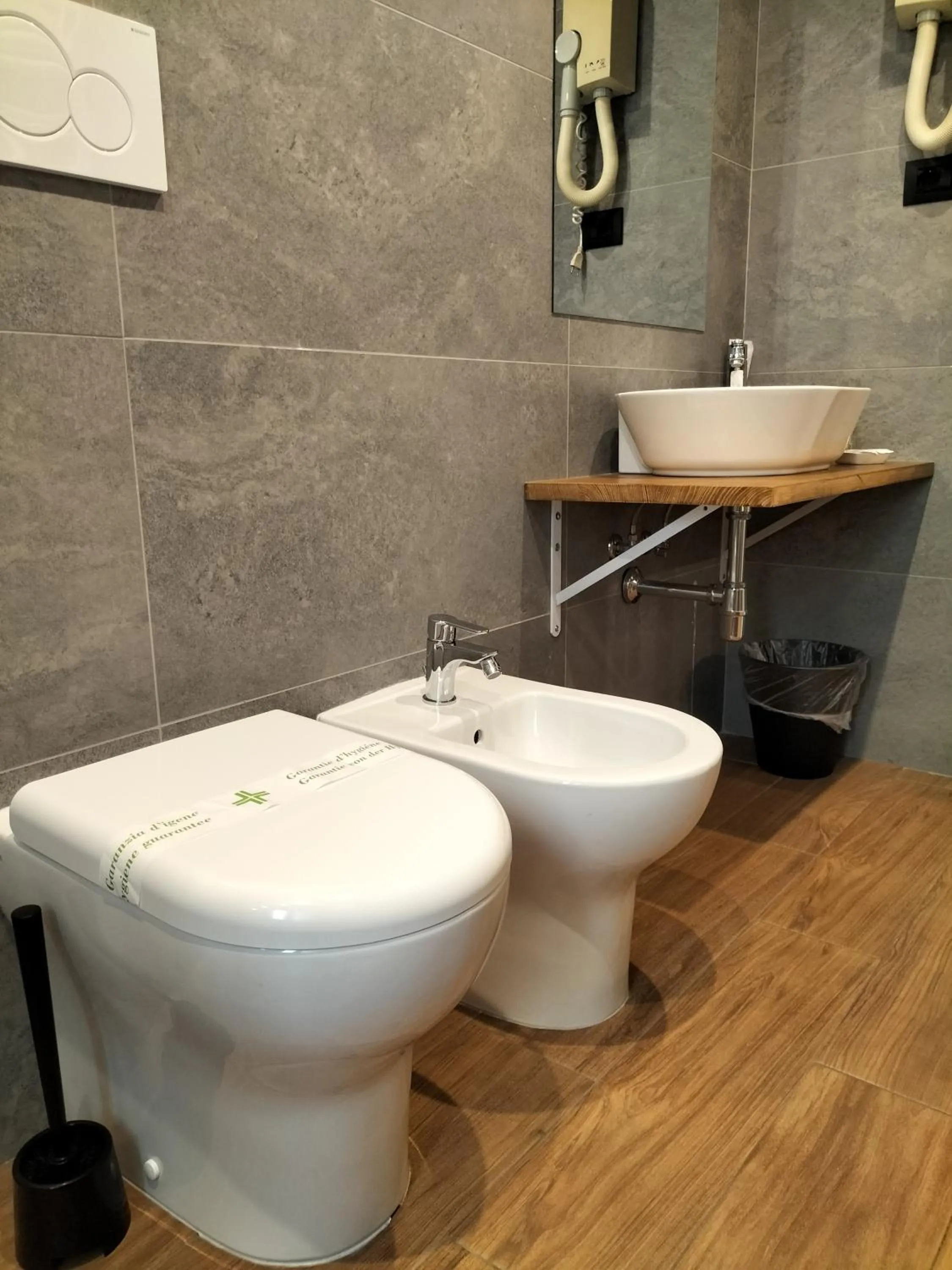 Bathroom in Hotel Camilla Firenze