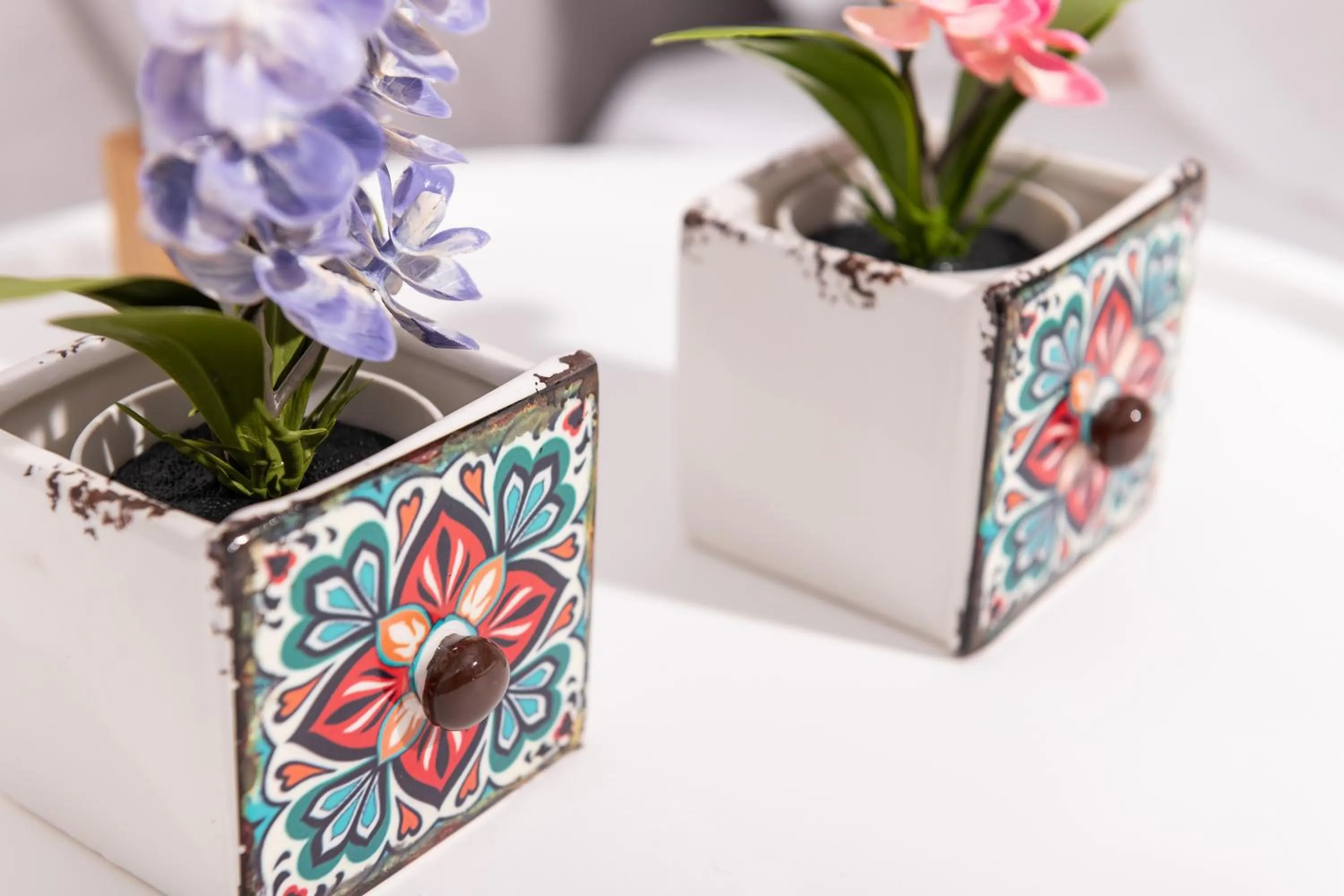 Decorative detail in Lithies Zante Living