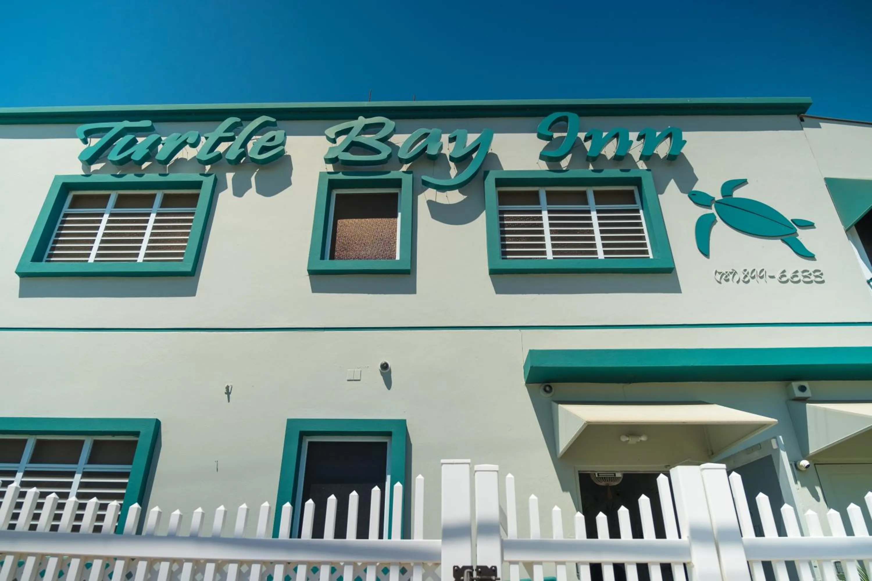 Property building in Turtle Bay Inn