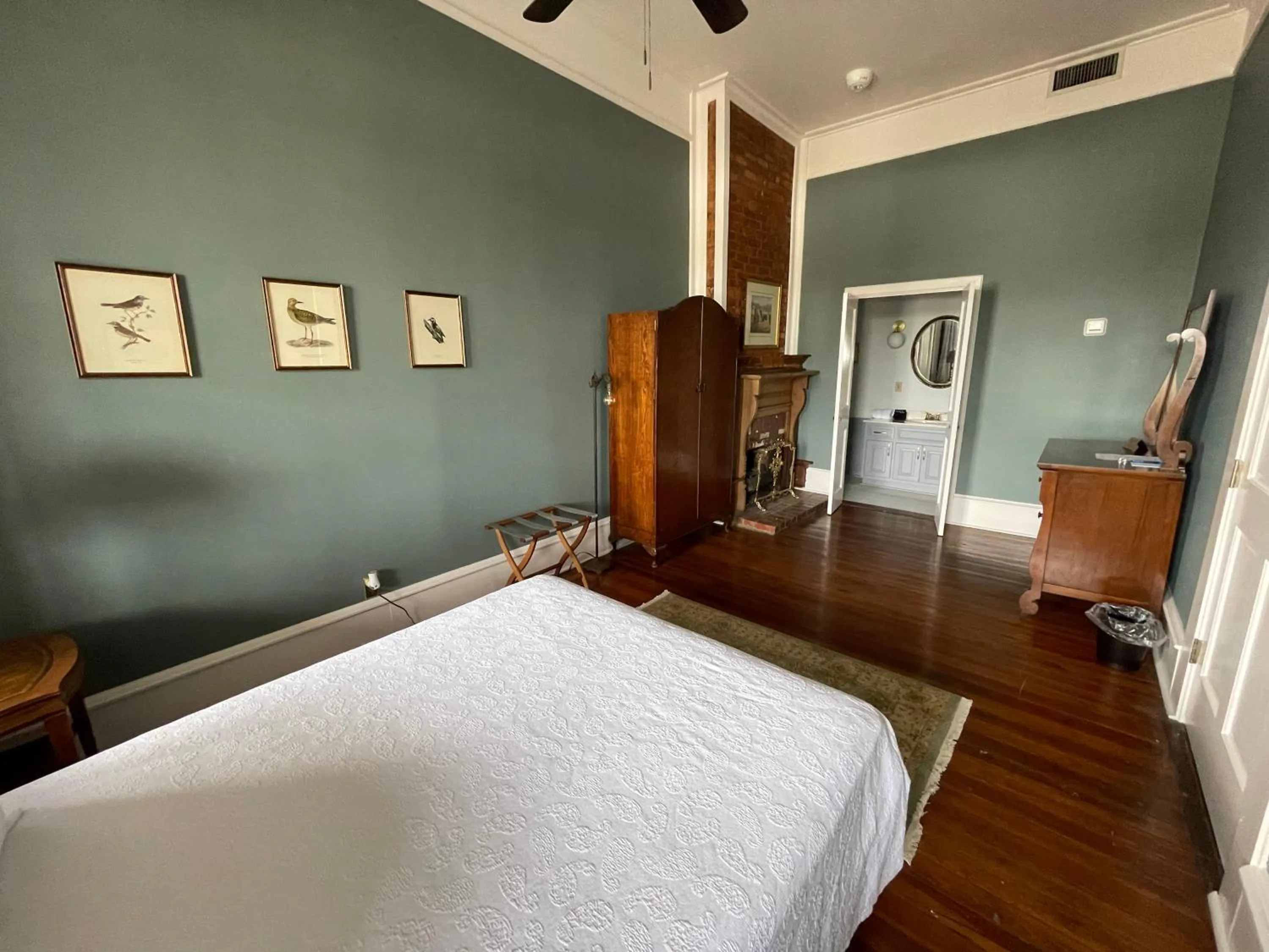 Bedroom, Bed in The Grand Hotel