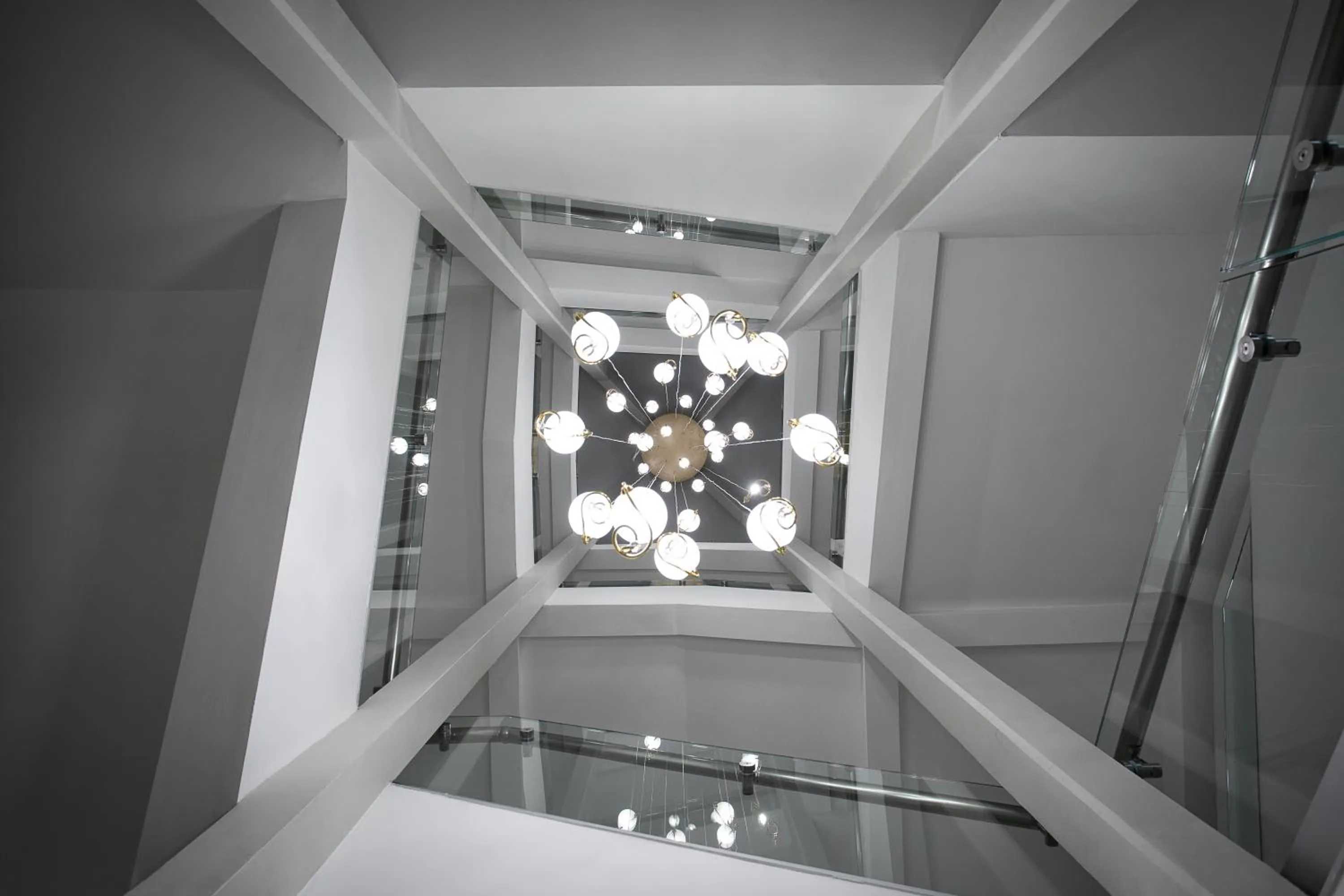 Lobby or reception in Hunguest Hotel Flóra