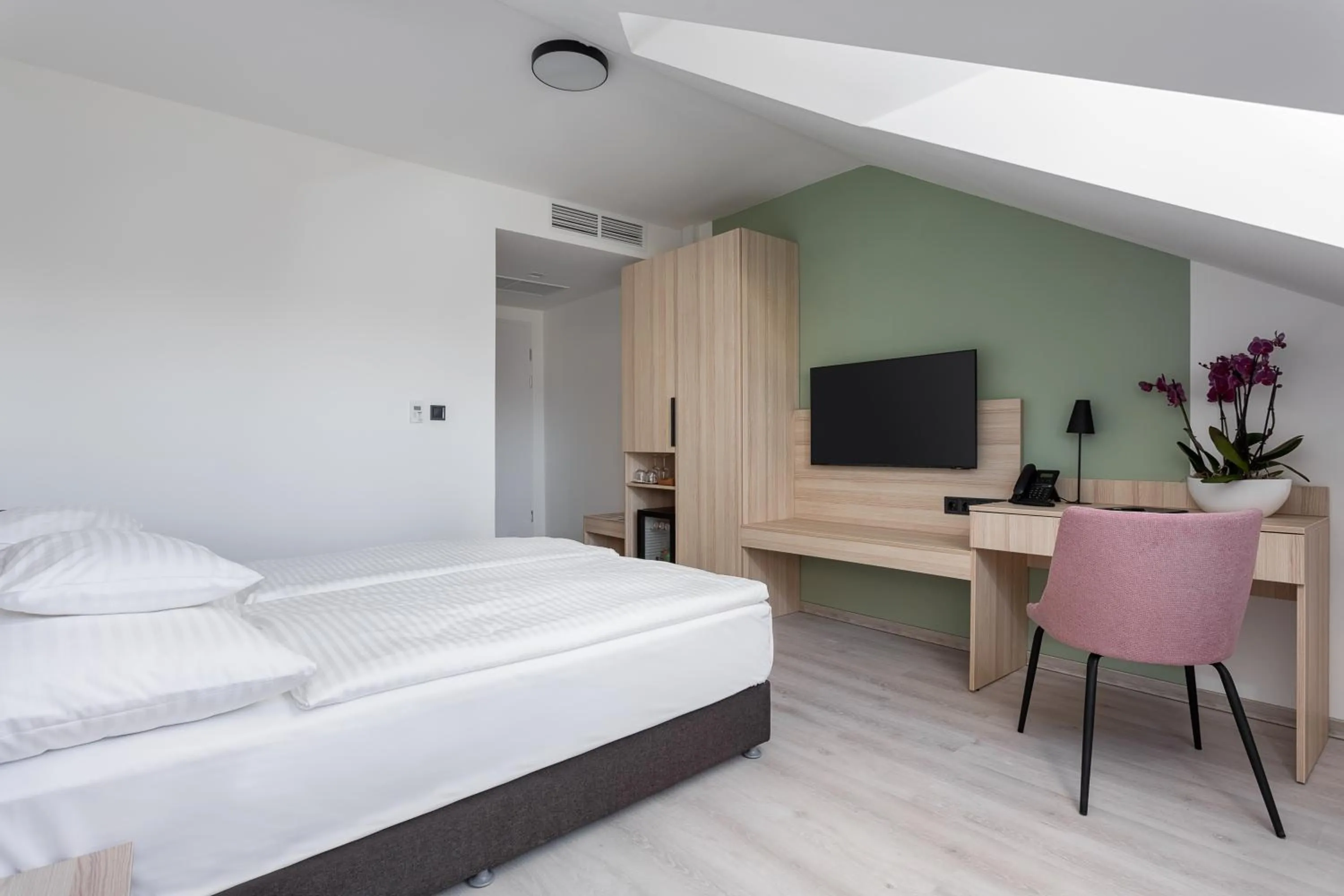 Bed in Hunguest Hotel Flóra