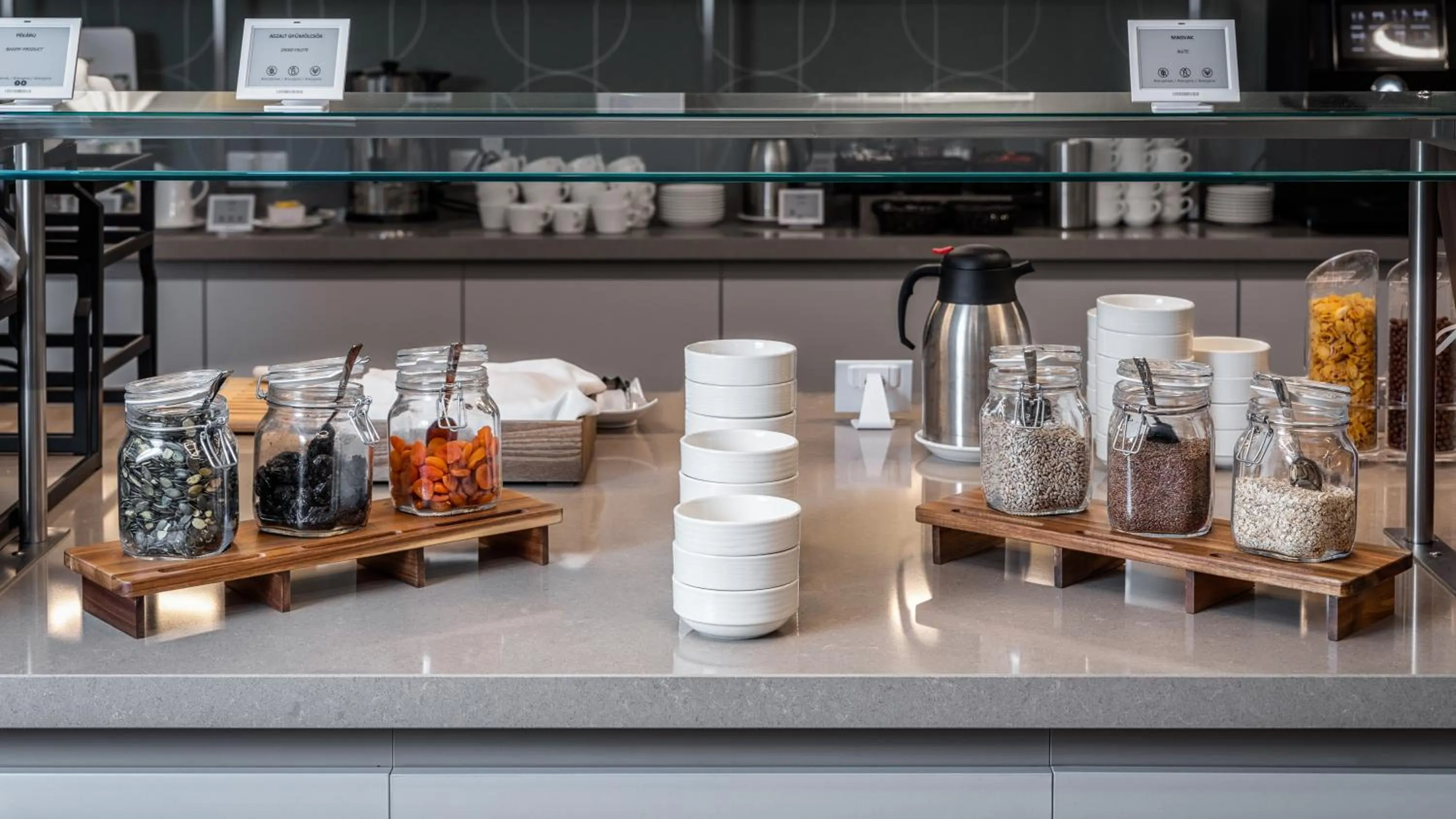 Restaurant/places to eat in Hunguest Hotel Flóra